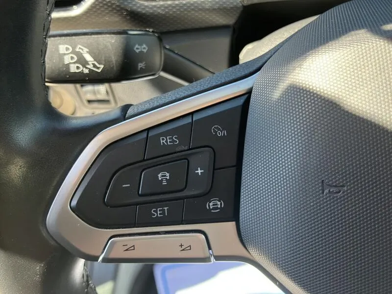 Volkswagen T-Cross Advance 1.0 TSI - foto 39