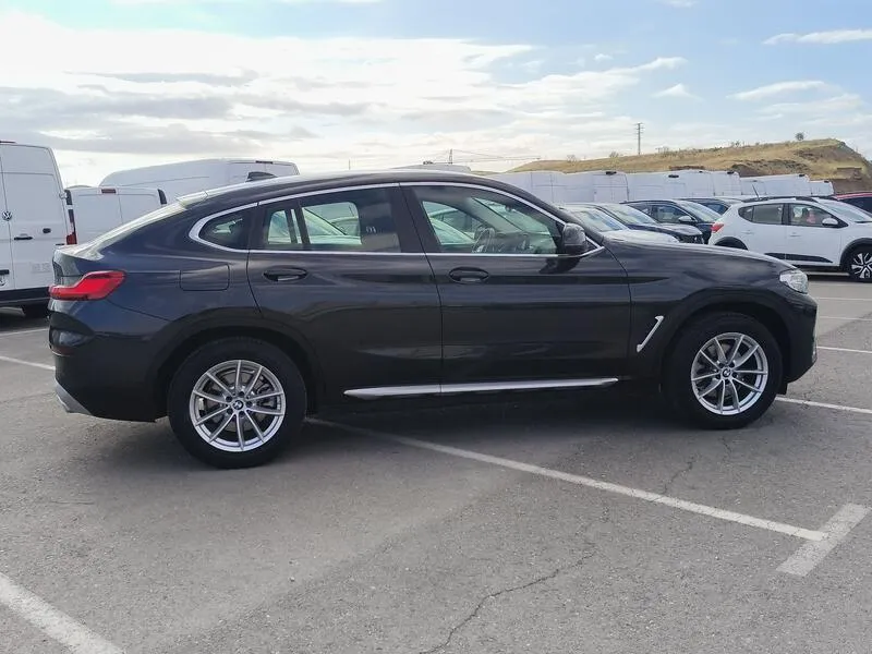 BMW X4 xDrive20d xLine - foto 7