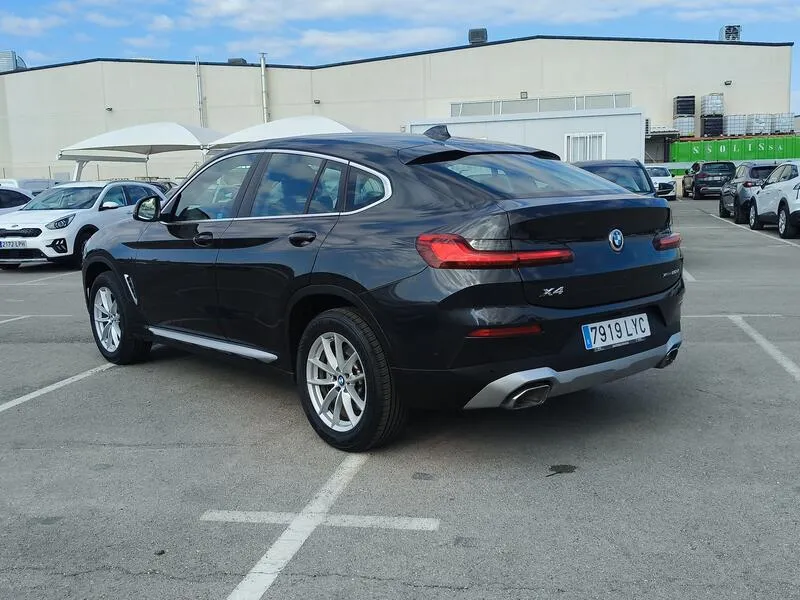 BMW X4 xDrive20d xLine - foto 4