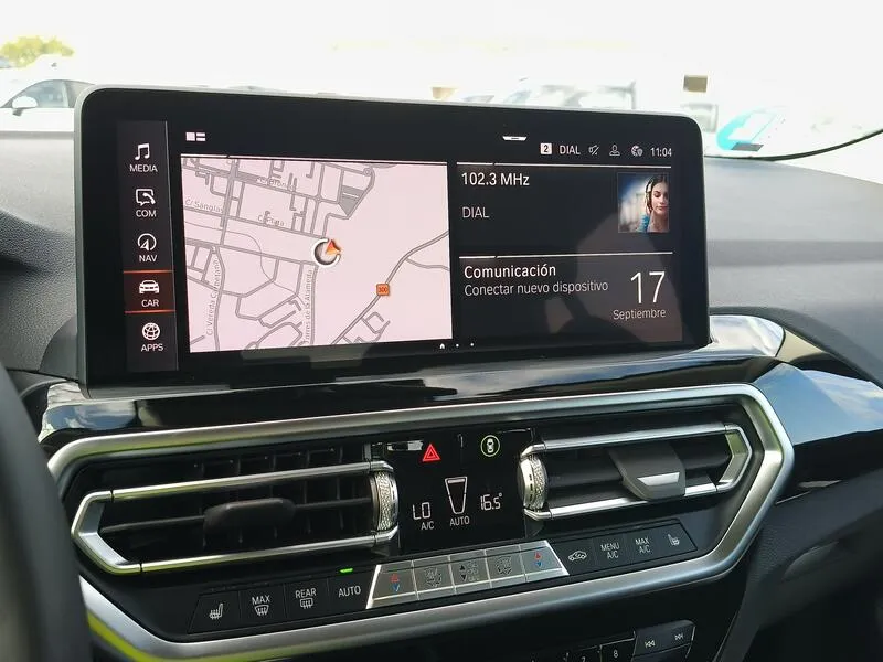 BMW X4 xDrive20d xLine - foto 11