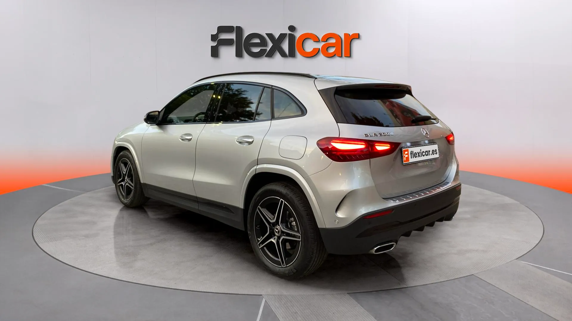 Mercedes-Benz GLA 200 D - foto 4