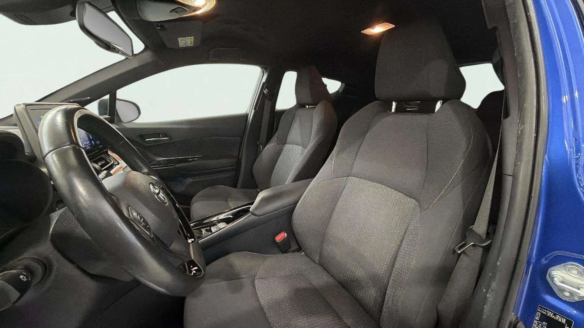 Toyota C-HR 1.8 125H Dynamic Plus - foto 18