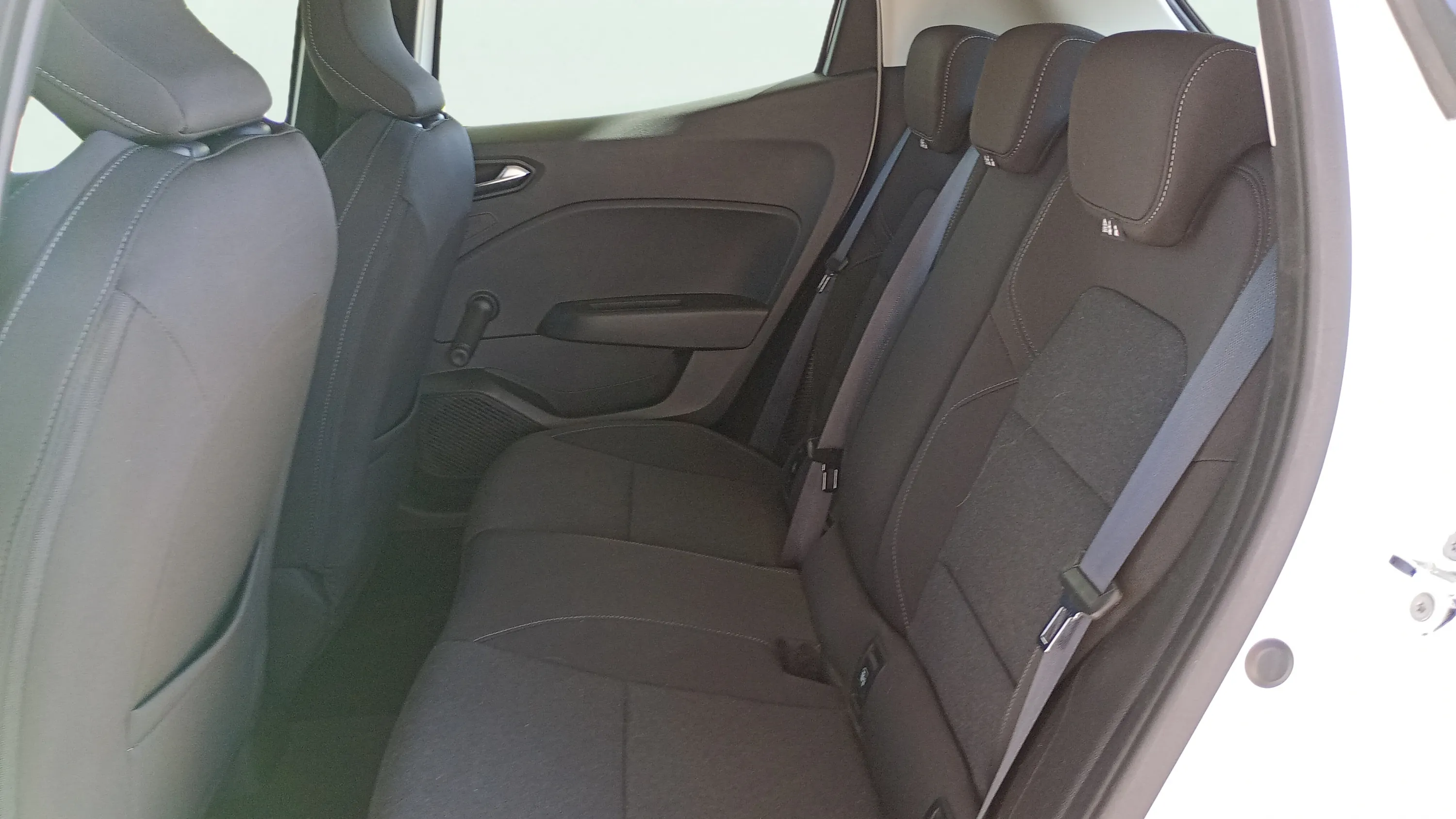 Renault Clio Equilibre E-Tech Híbrido - foto 26