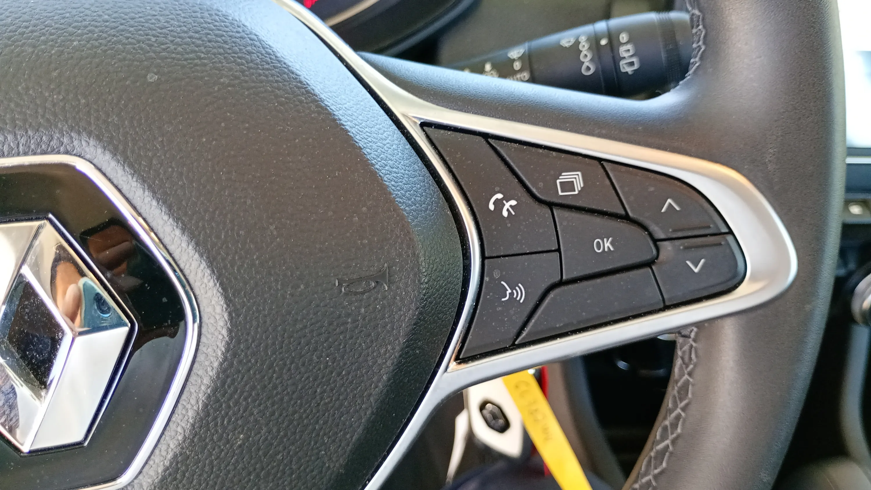 Renault Clio Equilibre E-Tech Híbrido - foto 14