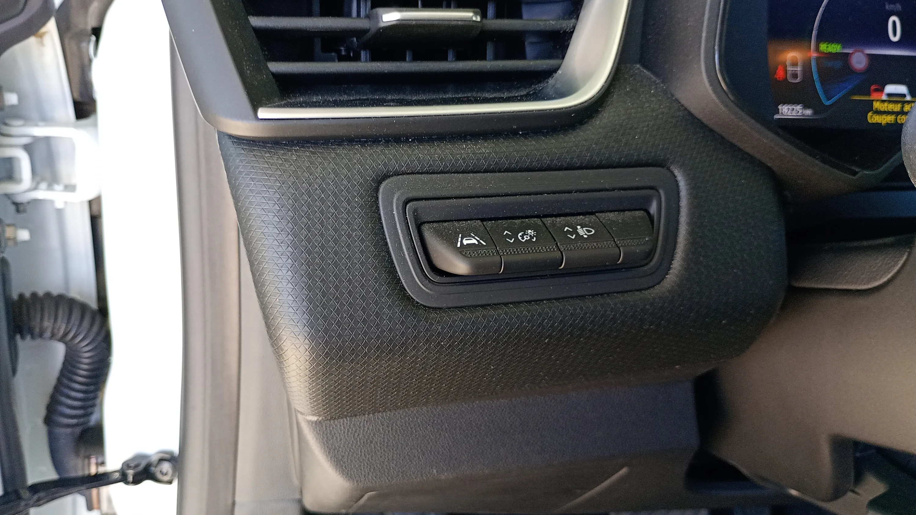 Renault Clio Equilibre E-Tech Híbrido - foto 22