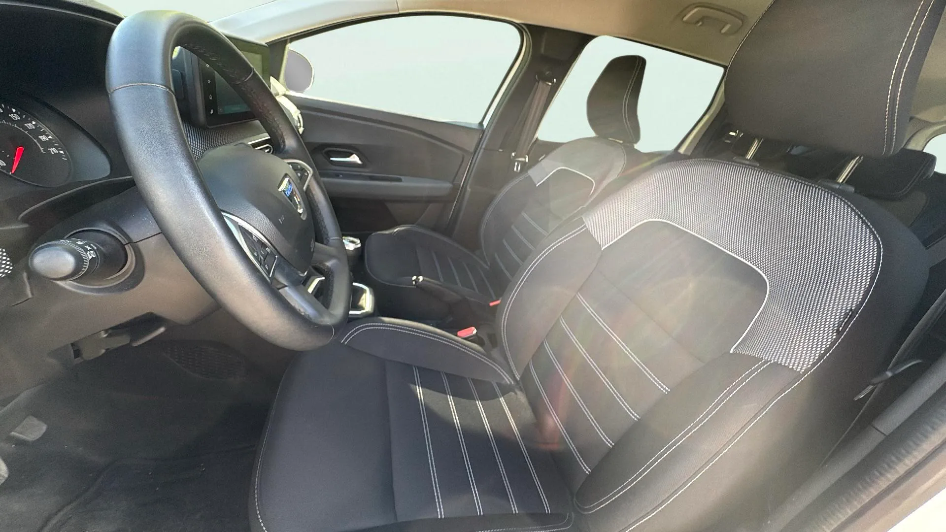 Dacia Jogger Comfort ECO-G 7 plazas - foto 25