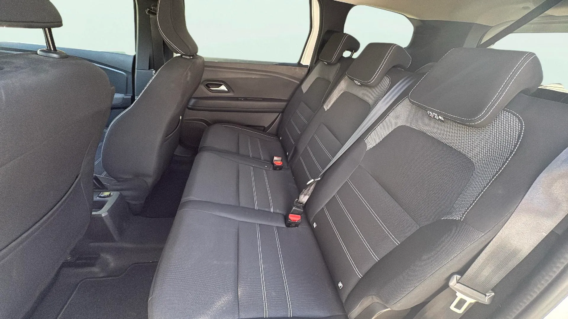 Dacia Jogger Comfort ECO-G 7 plazas - foto 26