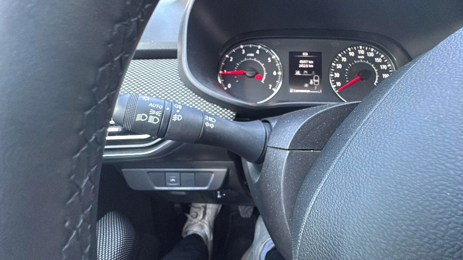 Dacia Jogger Comfort ECO-G 7 plazas - foto 16