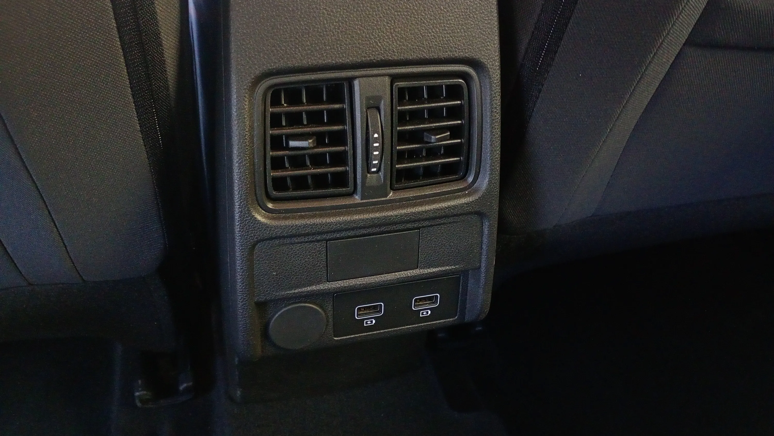 Renault Arkana Equilibre TCe EDC mild hyb - foto 26