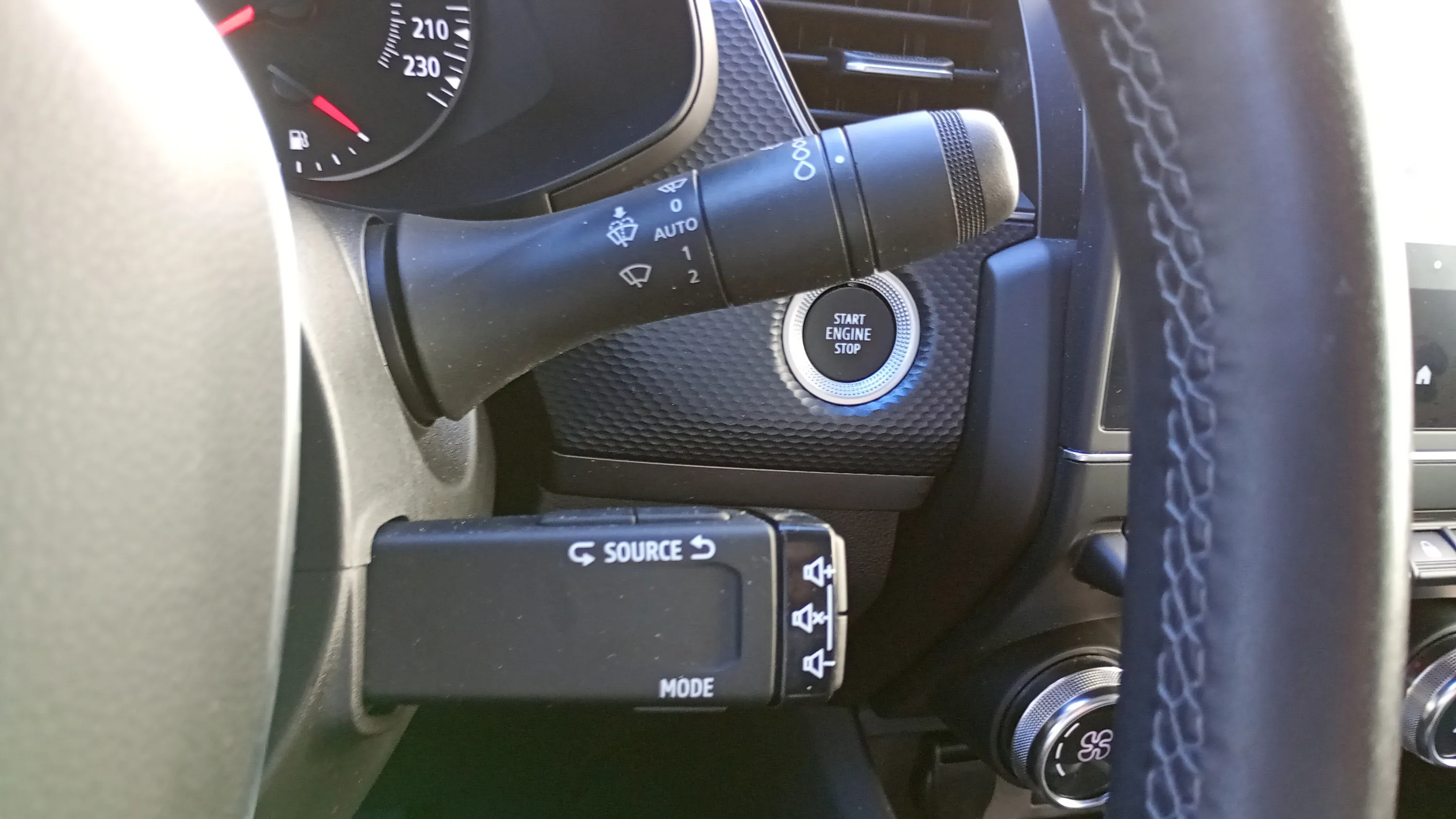Renault Arkana Equilibre TCe EDC mild hyb - foto 16