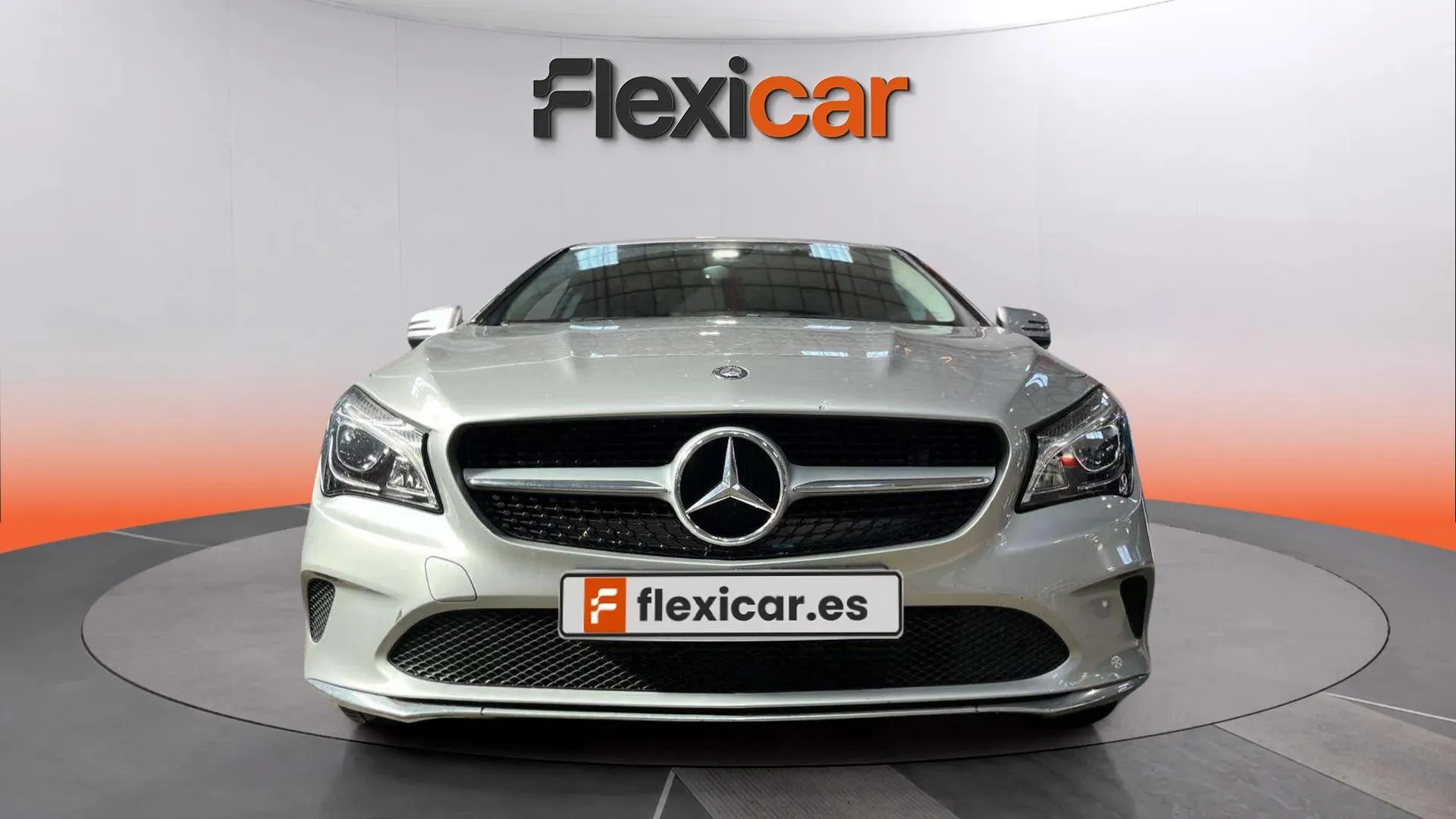 Mercedes-Benz CLA 200 d - foto 2