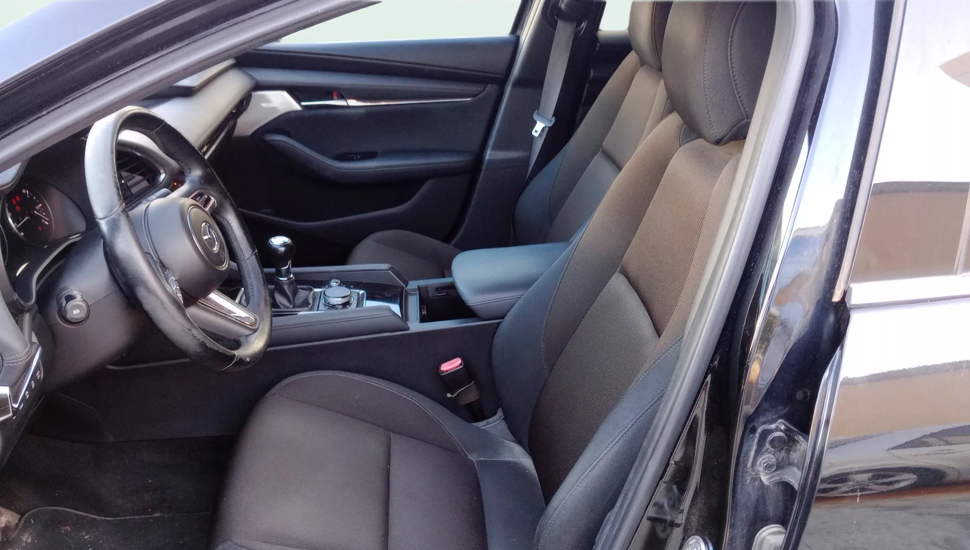 Mazda Mazda3 2.0 Skyactiv-X Zenith Safety Black - foto 9