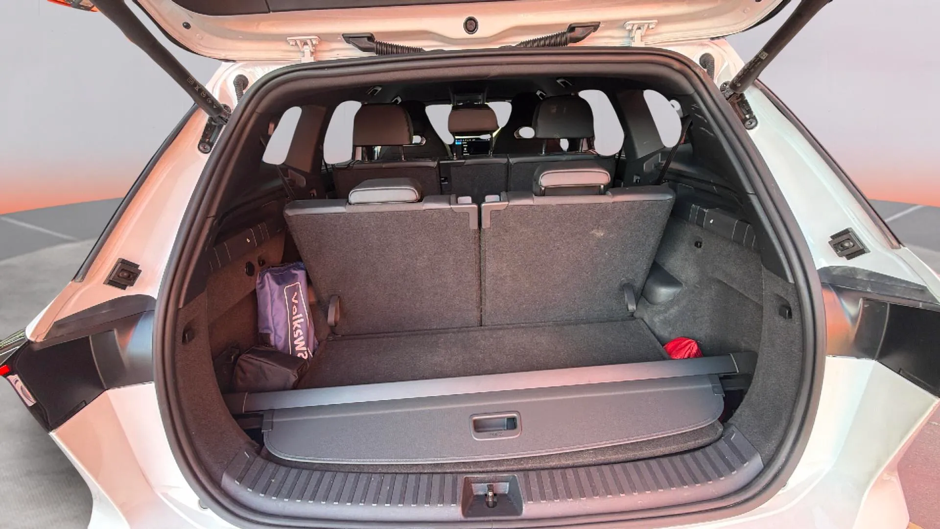 Volkswagen Tayron R-Line 1.5 eTSI DSG - foto 21