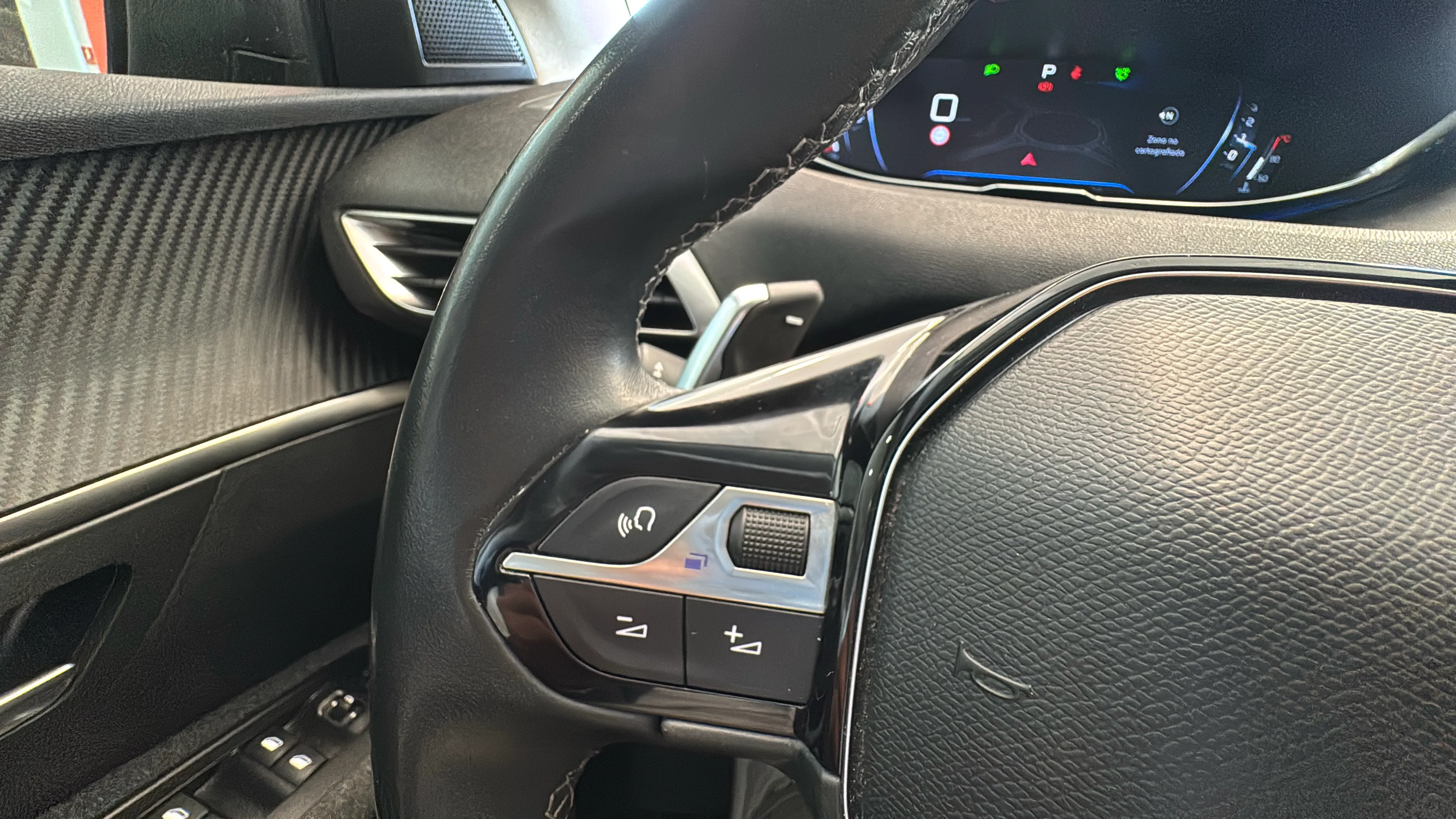 Peugeot 5008 1.2 PureTech Active Pack EAT8 - foto 22