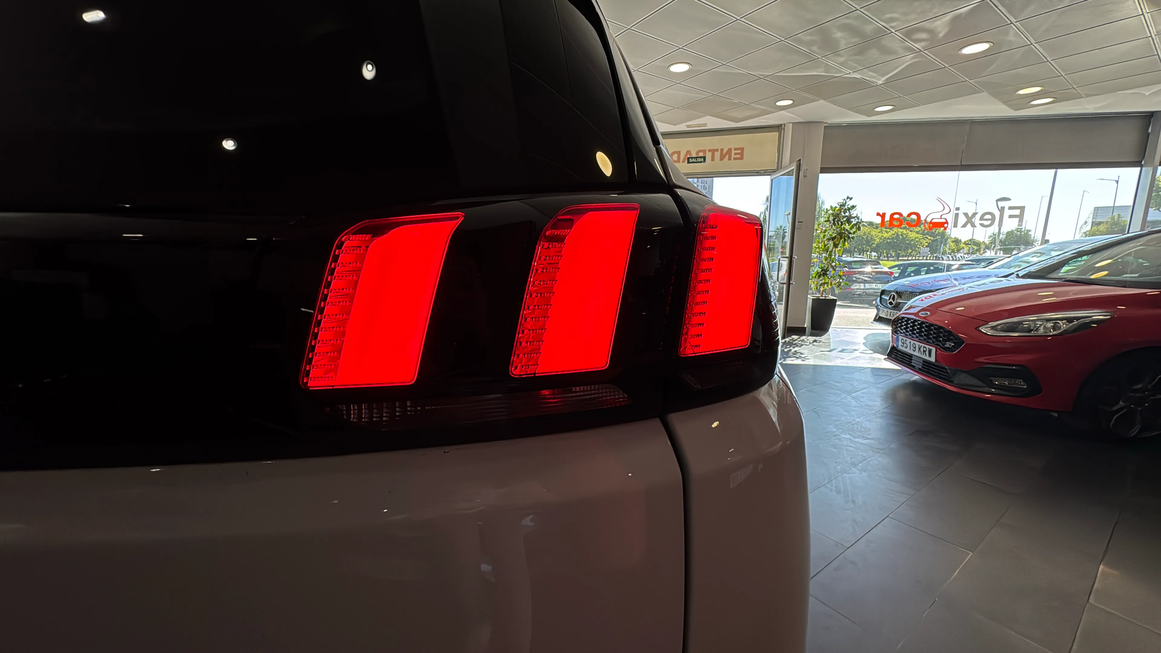 Peugeot 5008 1.2 PureTech Active Pack EAT8 - foto 16