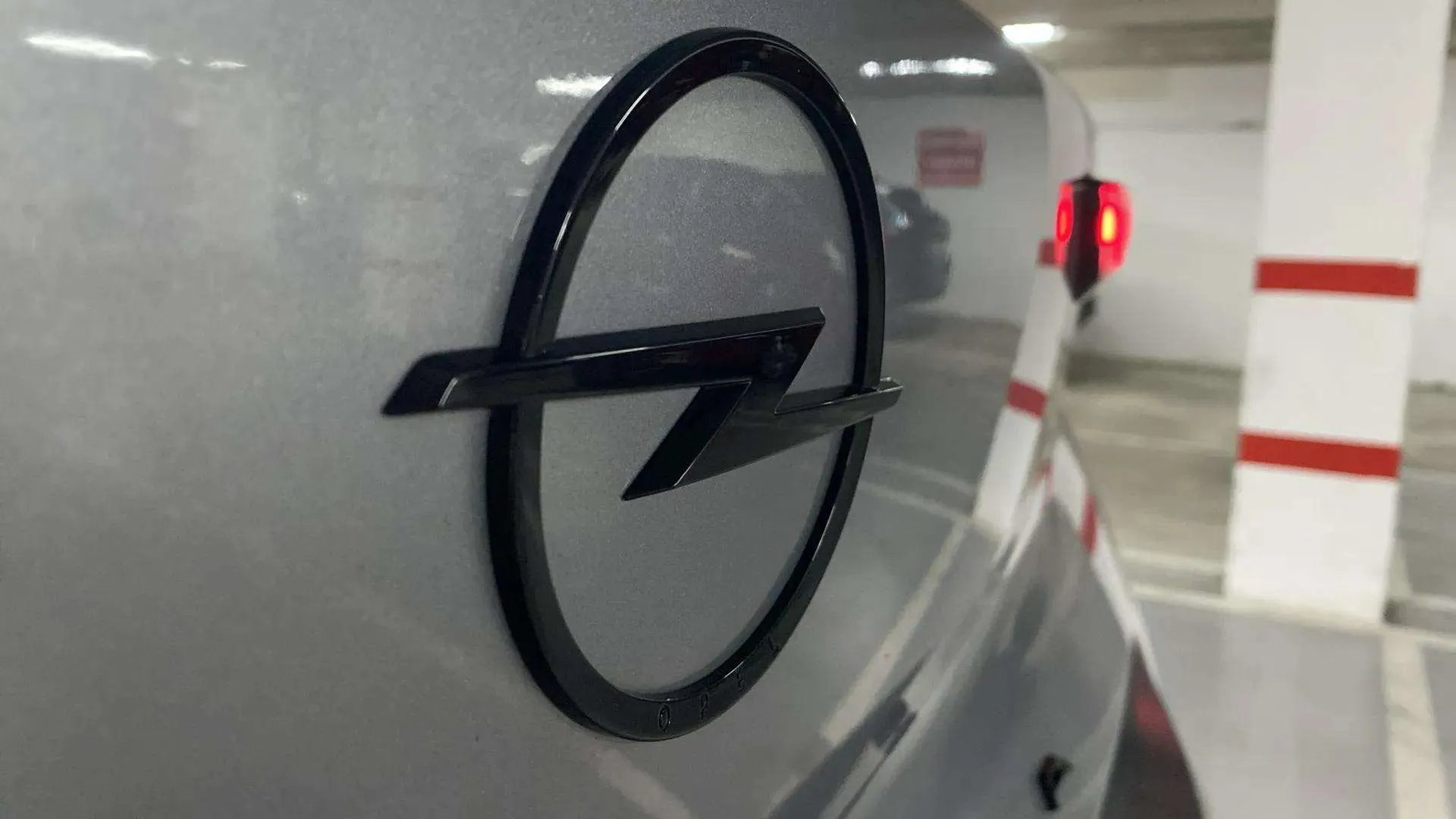 Opel Mokka 1.2 T Business Elegance - foto 31