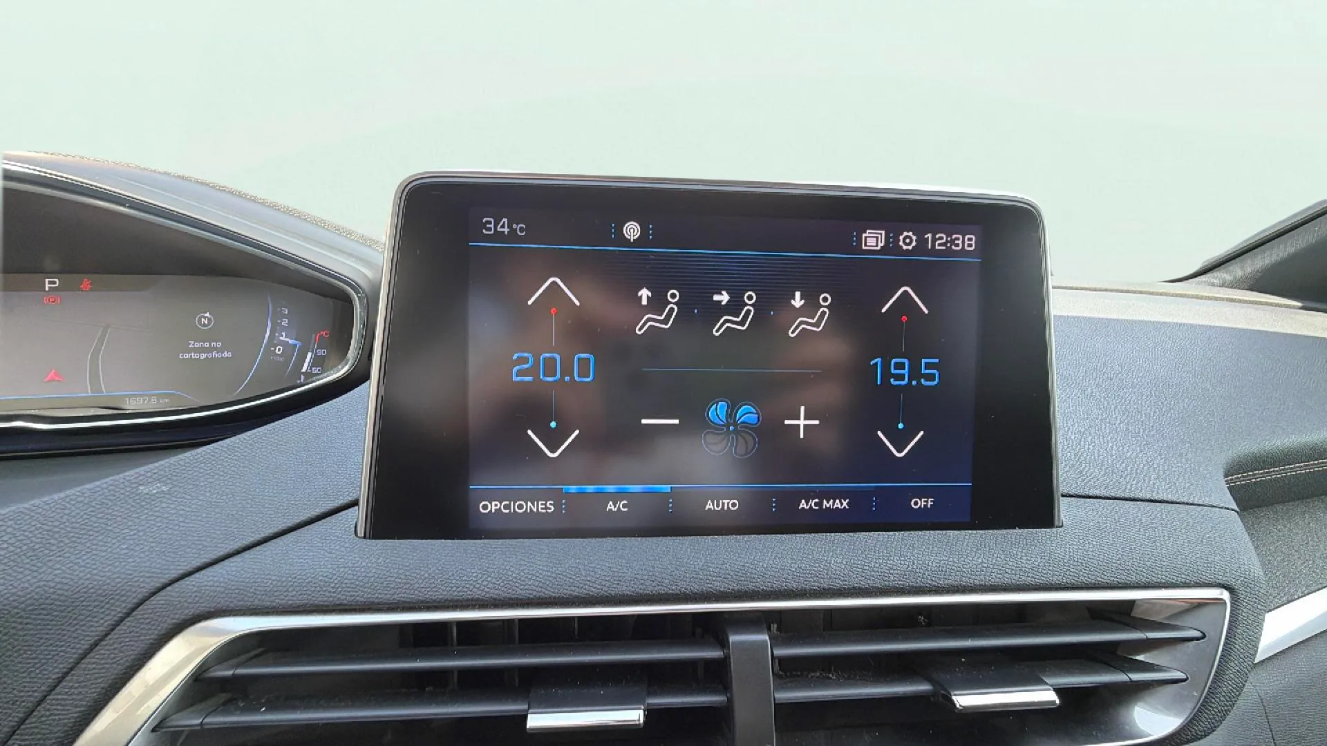 Peugeot 5008 1.2 PureTech GT EAT8 - foto 21