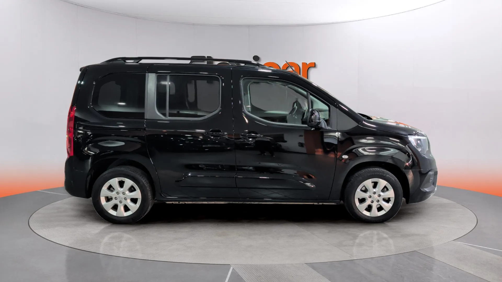 Opel Combo 1.2 T Elegance XL - foto 8