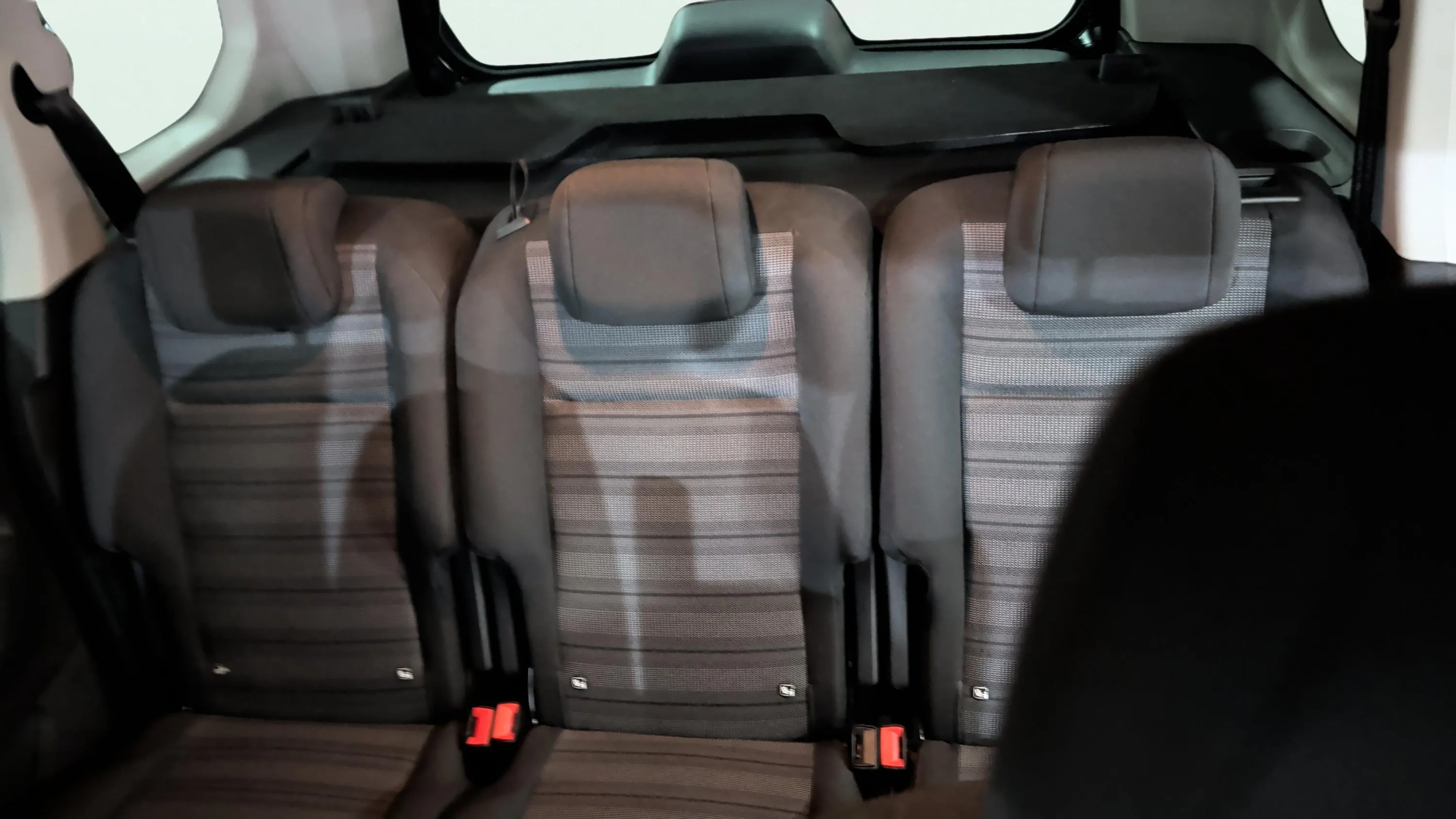 Opel Combo 1.2 T Elegance XL - foto 15