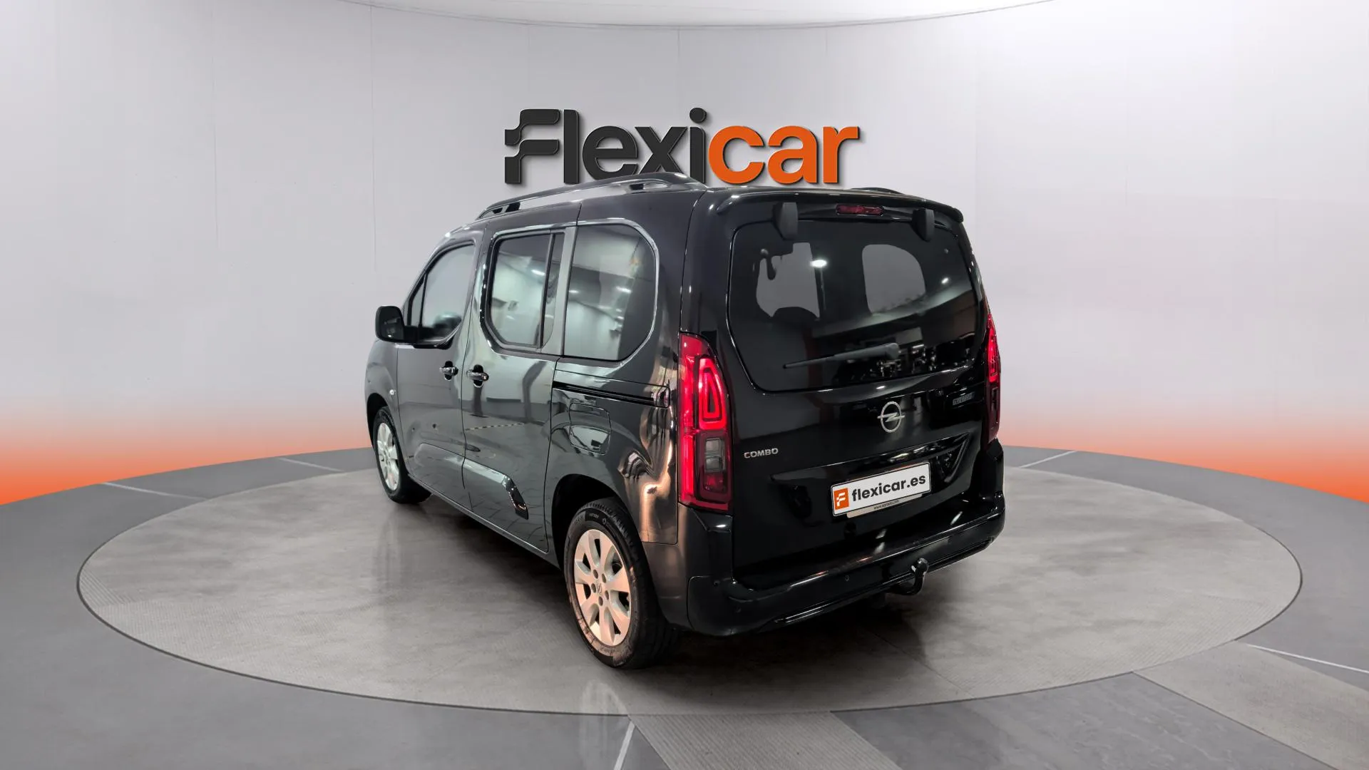 Opel Combo 1.2 T Elegance XL - foto 5