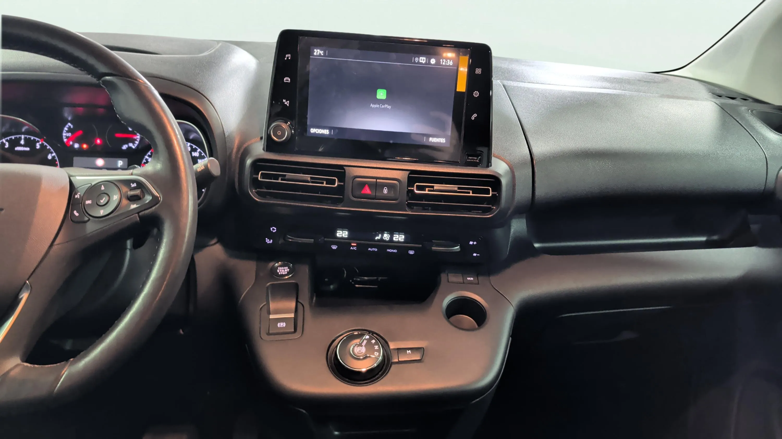 Opel Combo 1.2 T Elegance XL - foto 10
