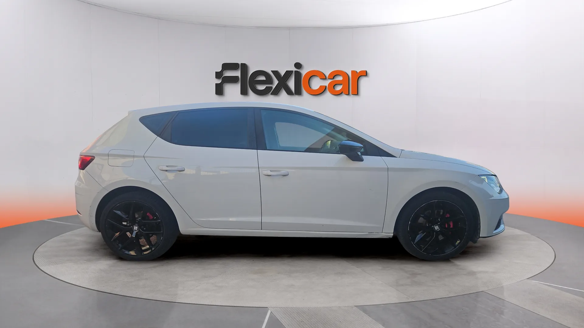 SEAT León 1.6 TDI Style - foto 2