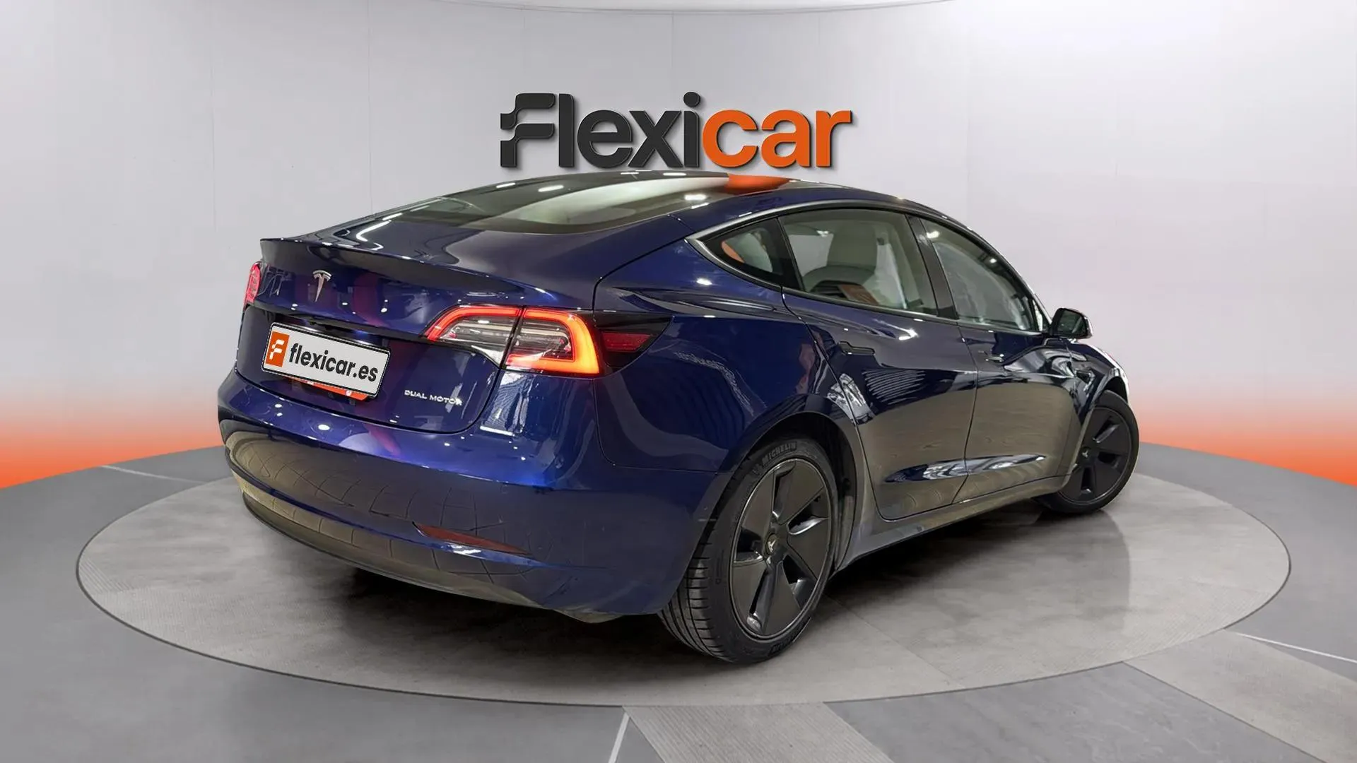 Tesla Model 3 Estándar Plus RWD - foto 3