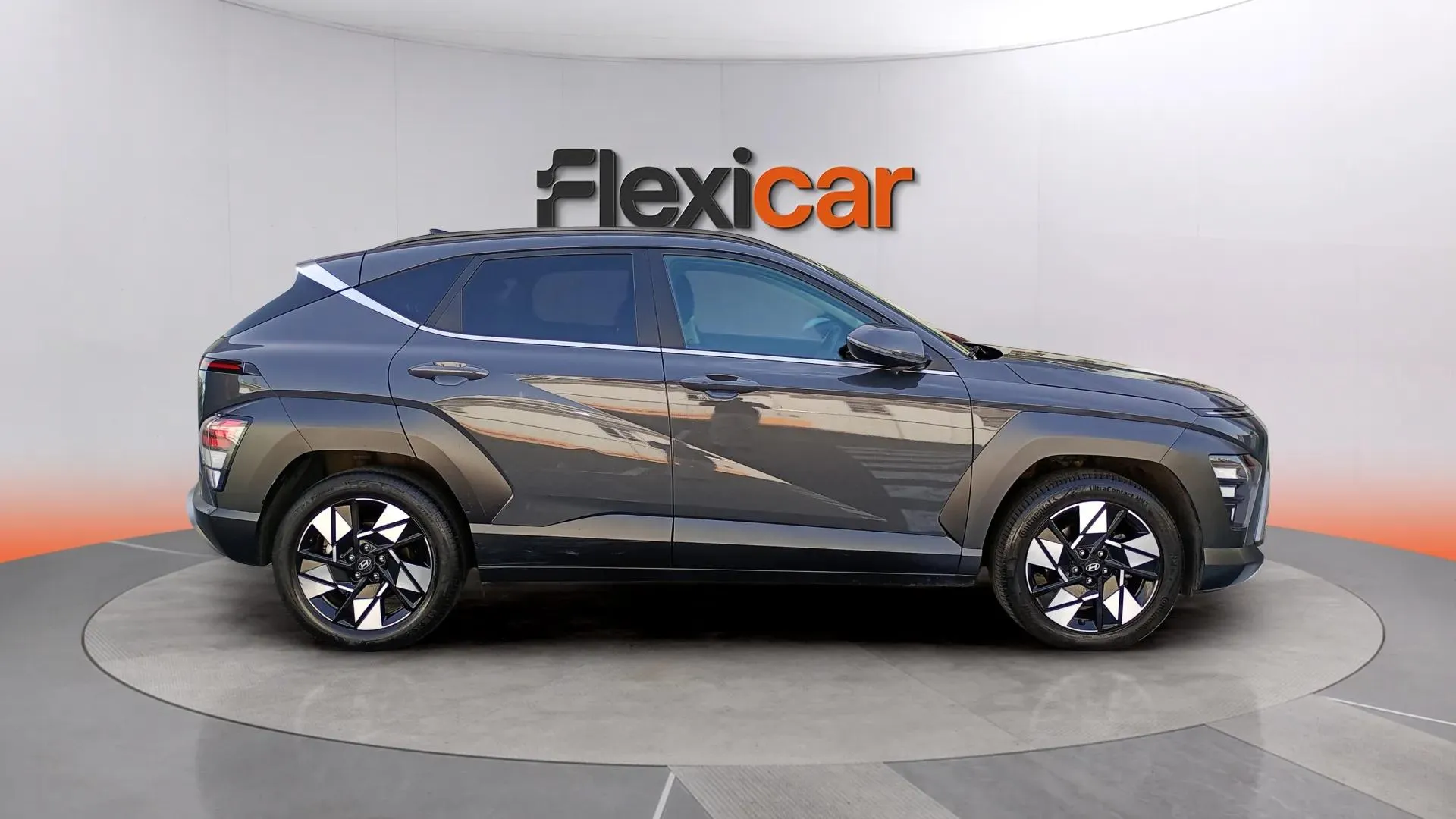 Hyundai Kona 1.6 GDI HEV Tecno DCT - foto 3