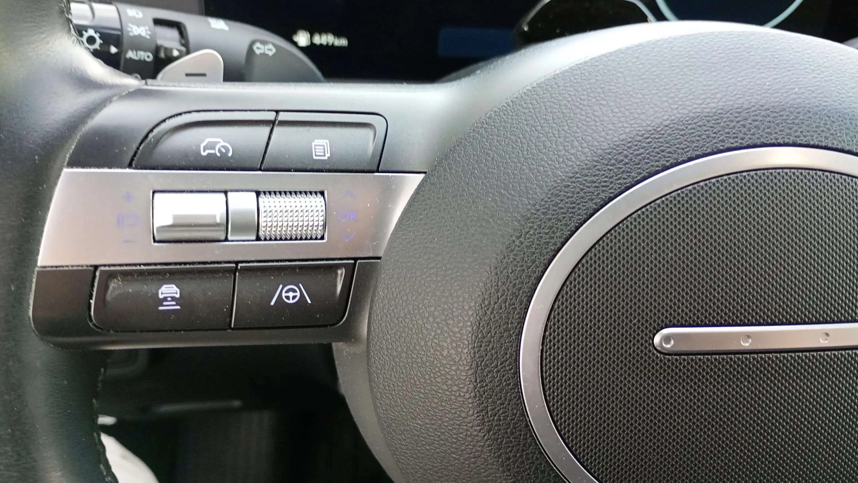 Hyundai Kona 1.6 GDI HEV Tecno DCT - foto 14