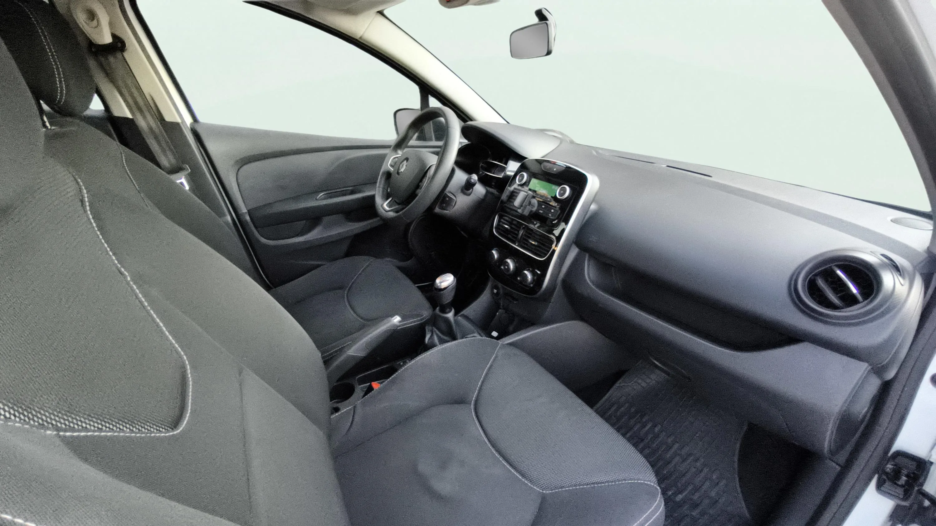 Renault Clio Limited dCi -18 - foto 16