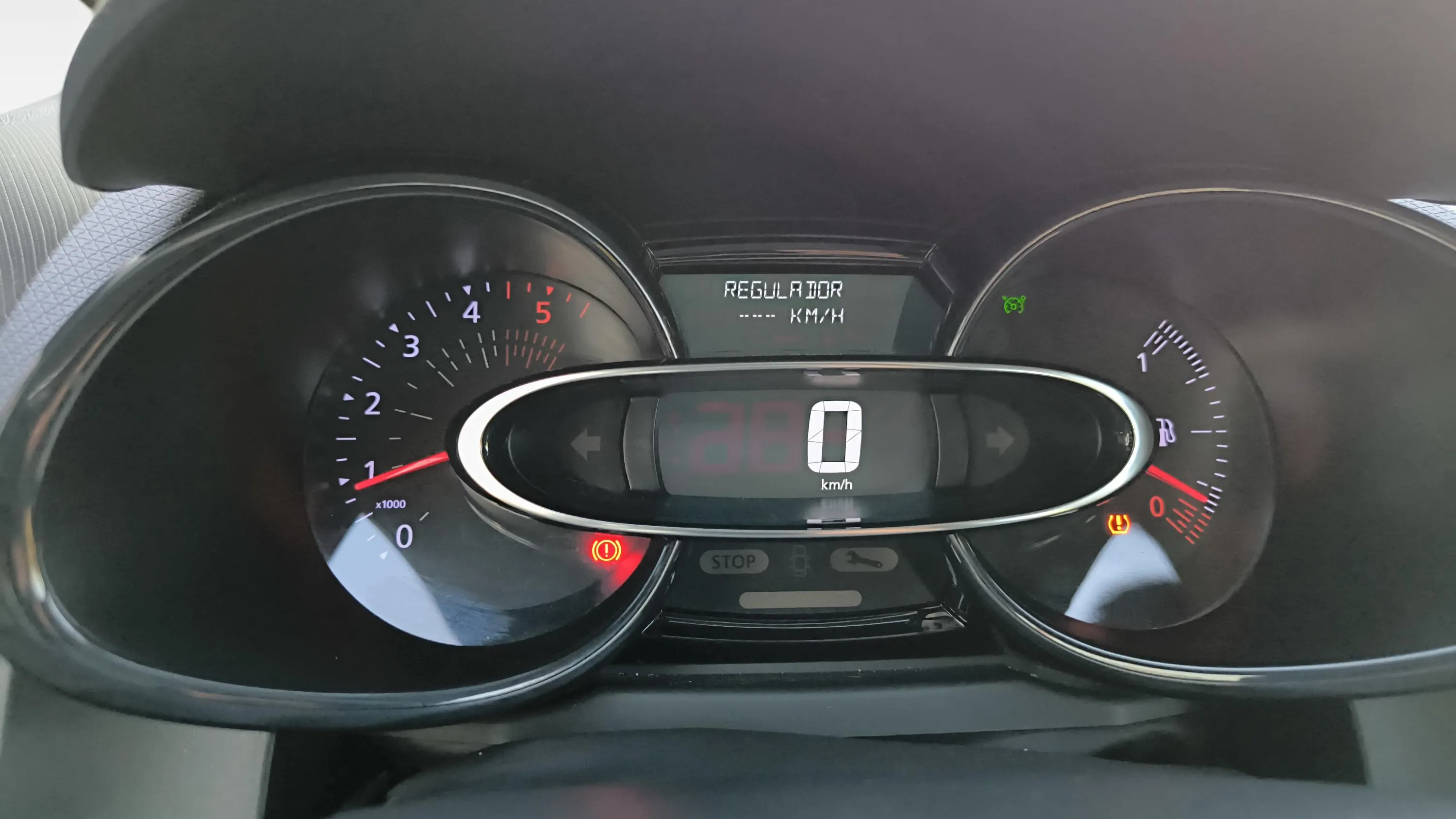 Renault Clio Limited dCi -18 - foto 6
