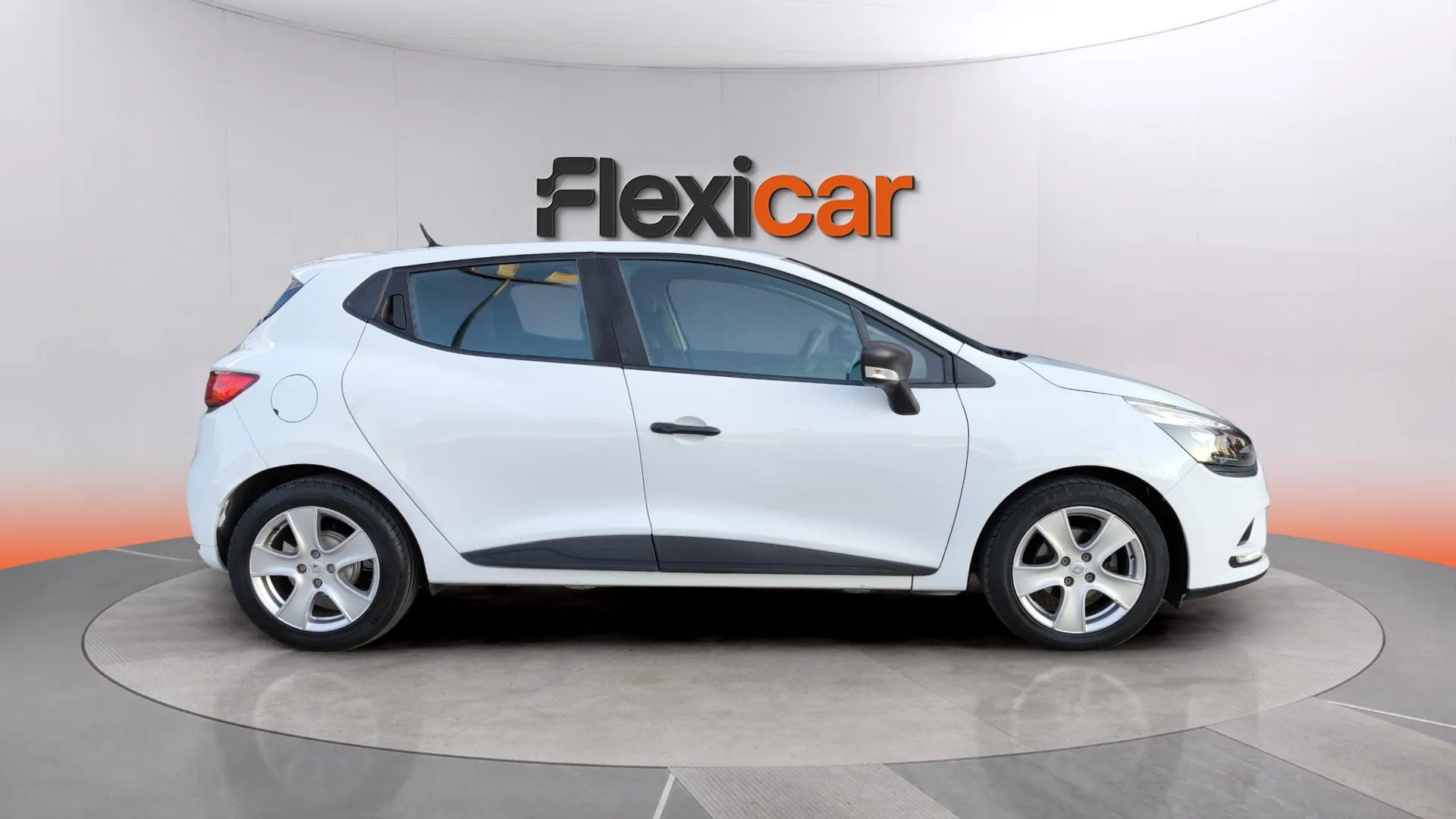 Renault Clio Limited dCi -18 - foto 3