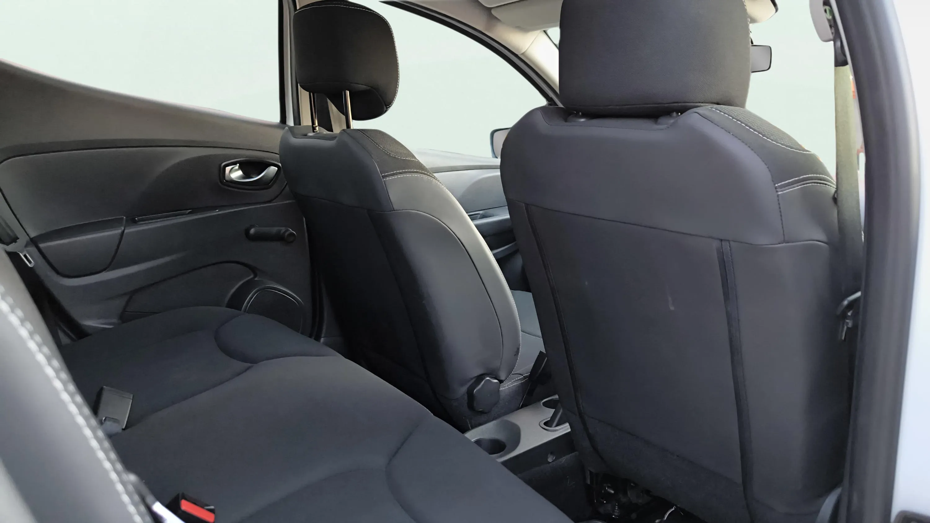 Renault Clio Limited dCi -18 - foto 19
