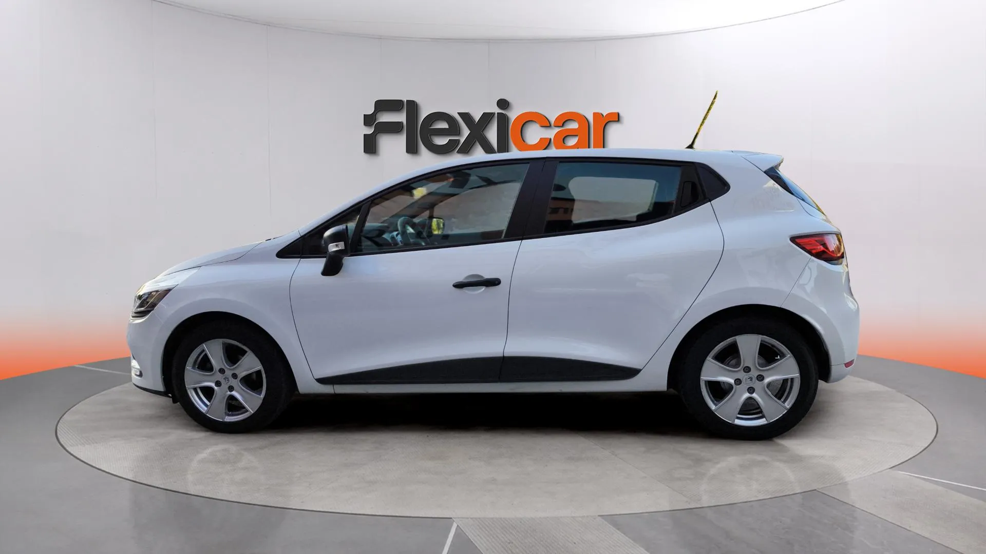 Renault Clio Limited dCi -18 - foto 5