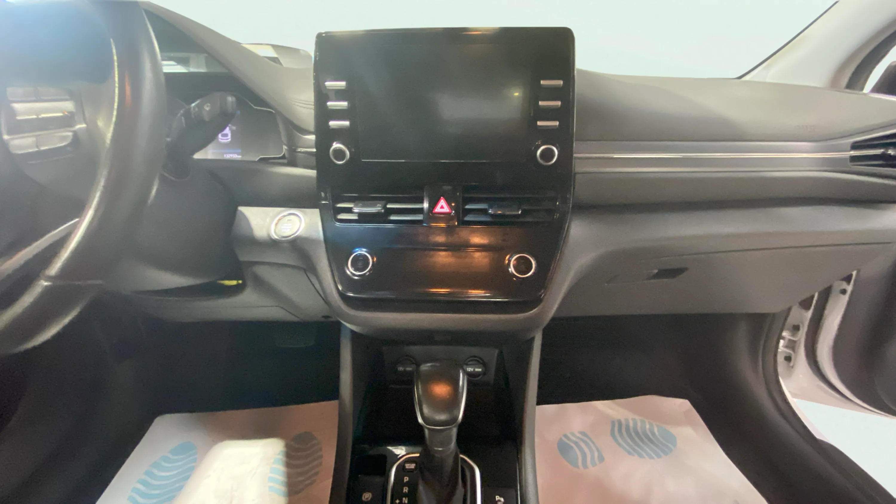 Hyundai Ioniq 1.6 GDI HEV Tecno DCT - foto 13