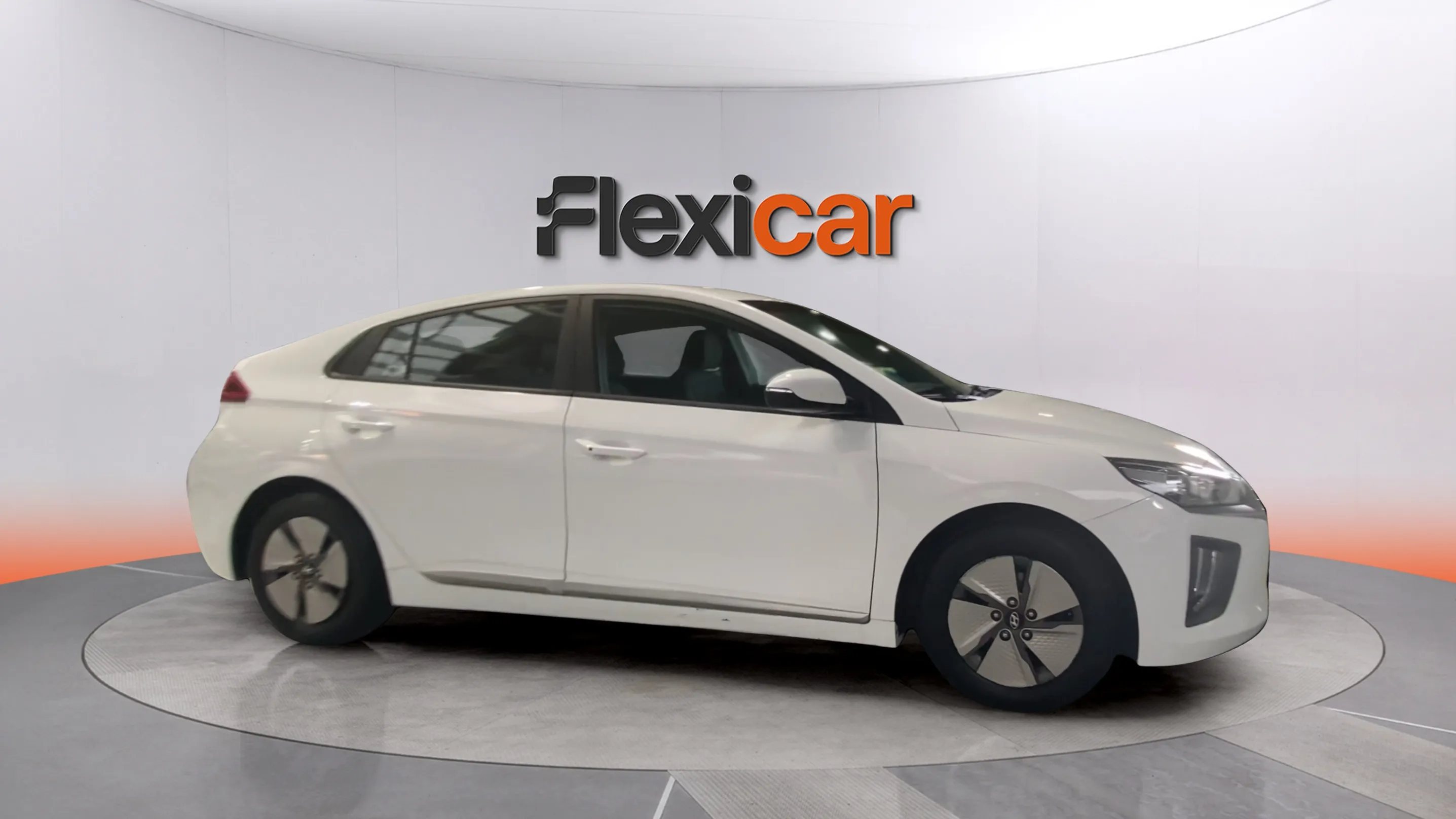 Hyundai Ioniq 1.6 GDI HEV Tecno DCT - foto 9