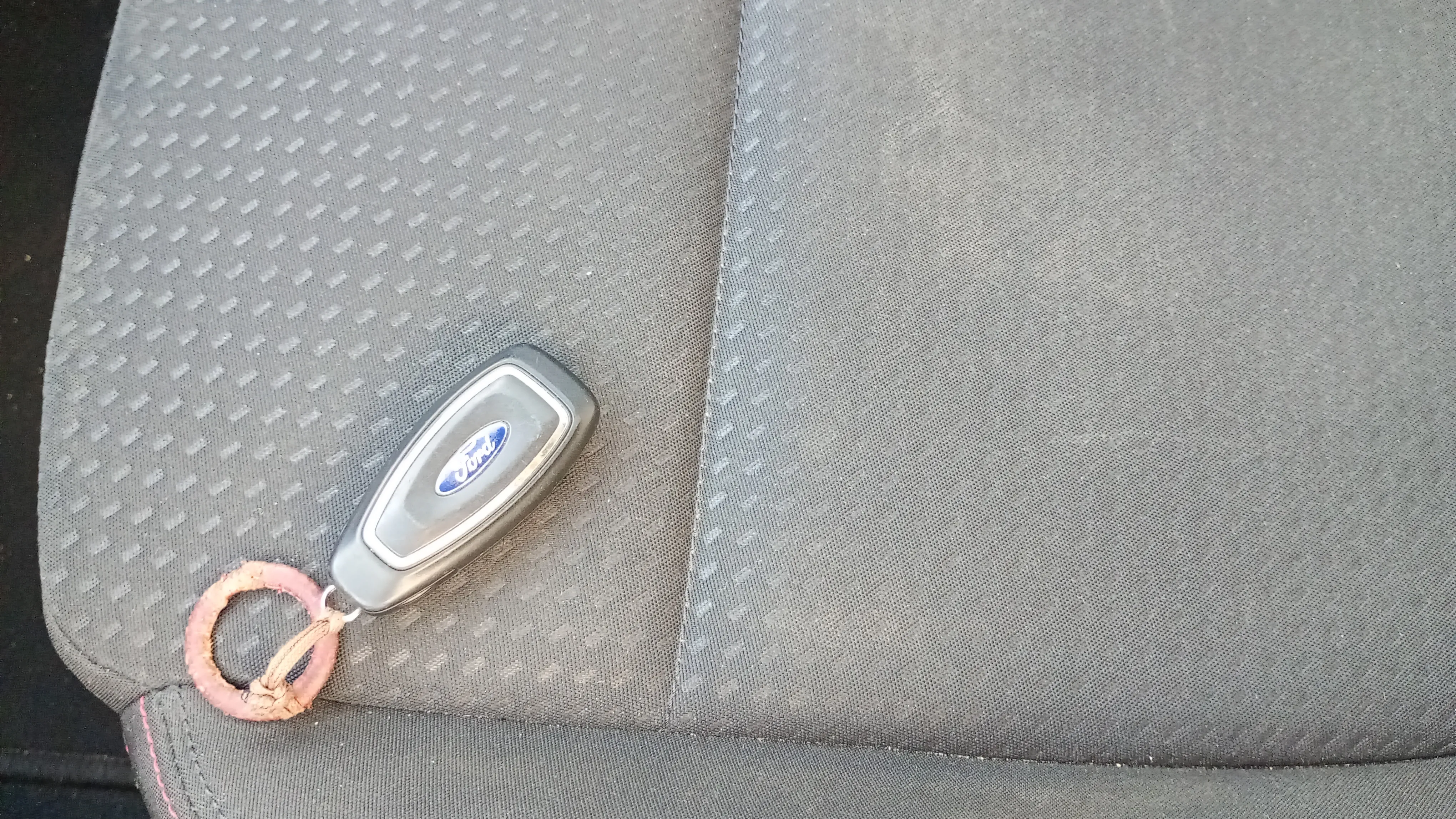 Ford Focus 1.0 EcoBoost ST-Line - foto 24