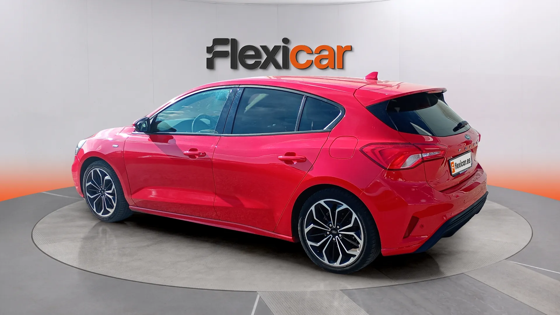 Ford Focus 1.0 EcoBoost ST-Line - foto 5