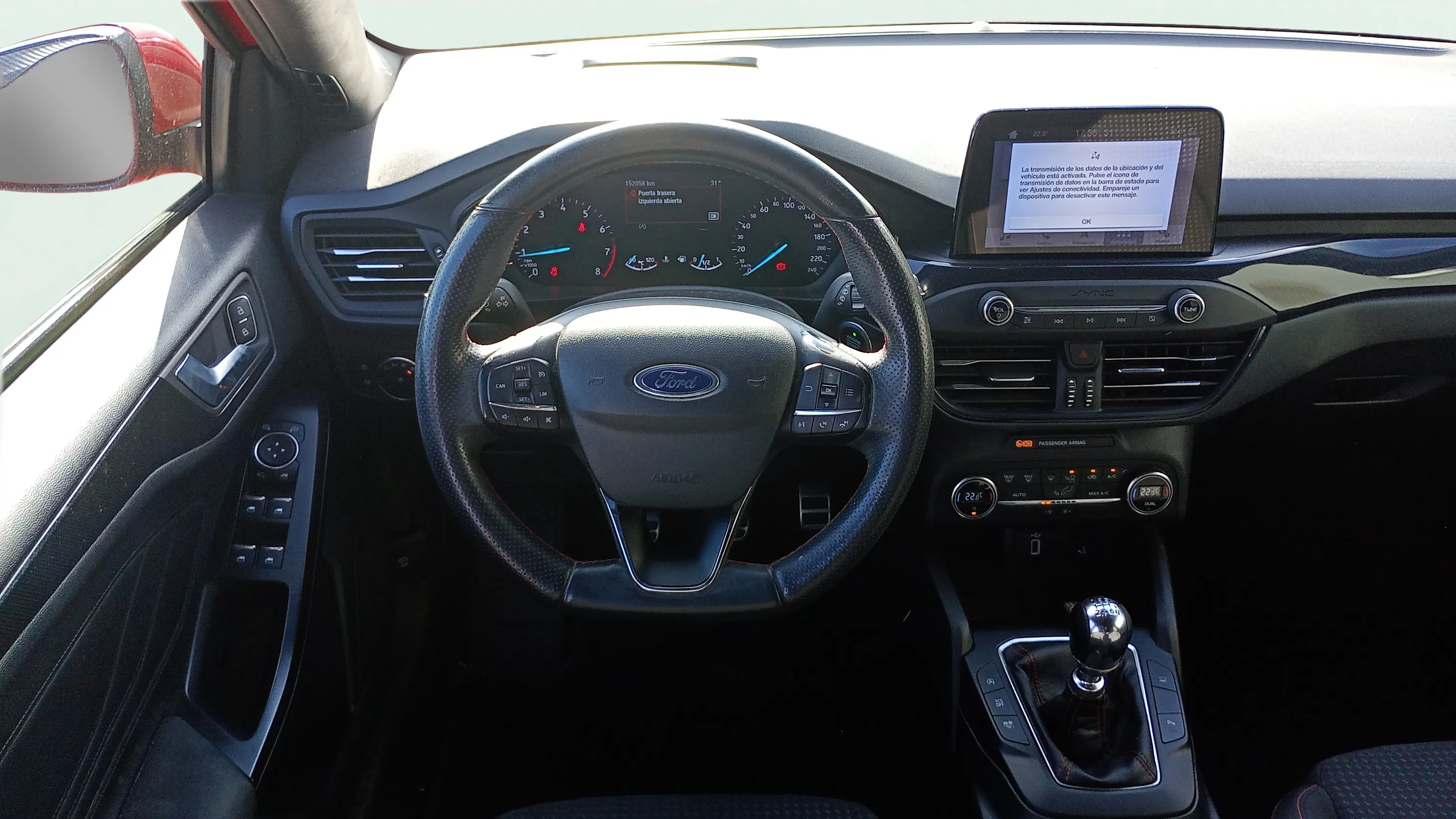 Ford Focus 1.0 EcoBoost ST-Line - foto 12