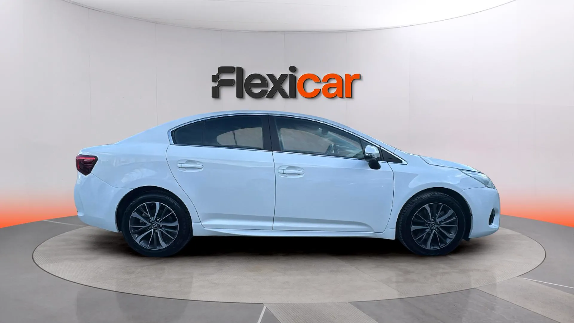 Toyota Avensis 2.0 150d Advance - foto 3