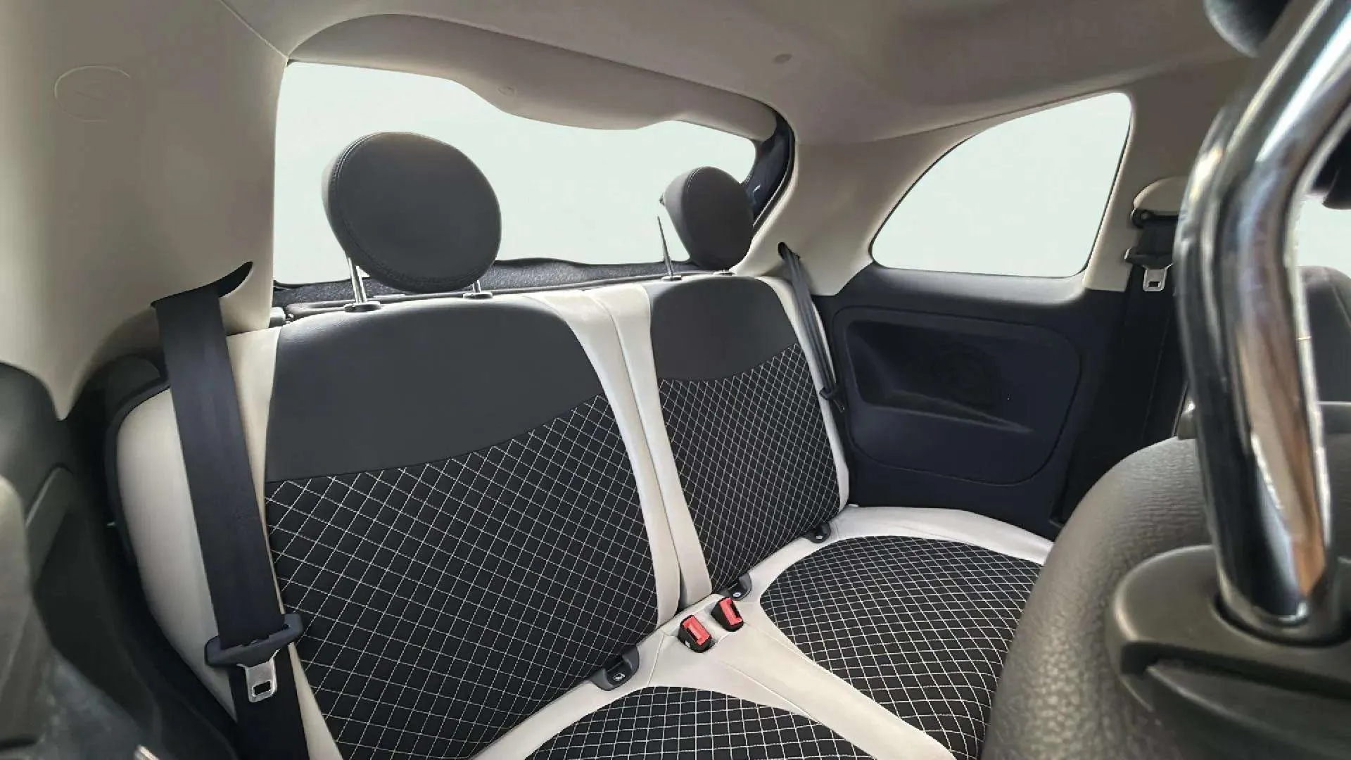 Fiat 500 Connect 1.0 Hybrid - foto 20