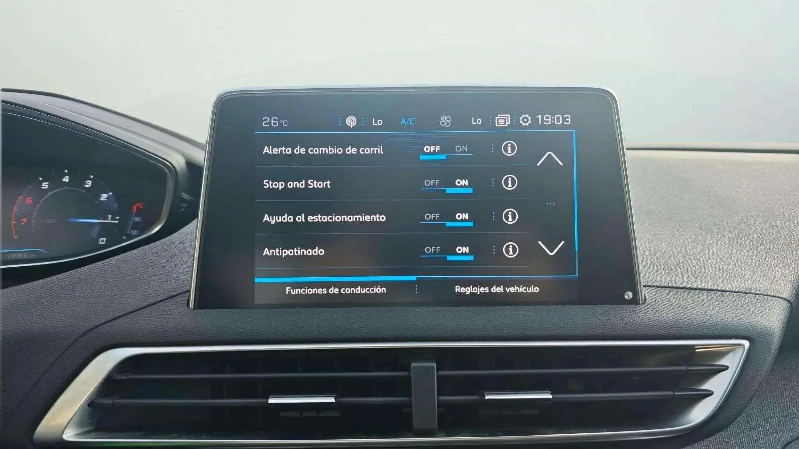 Peugeot 5008 Active 1.2L PureTech - foto 19