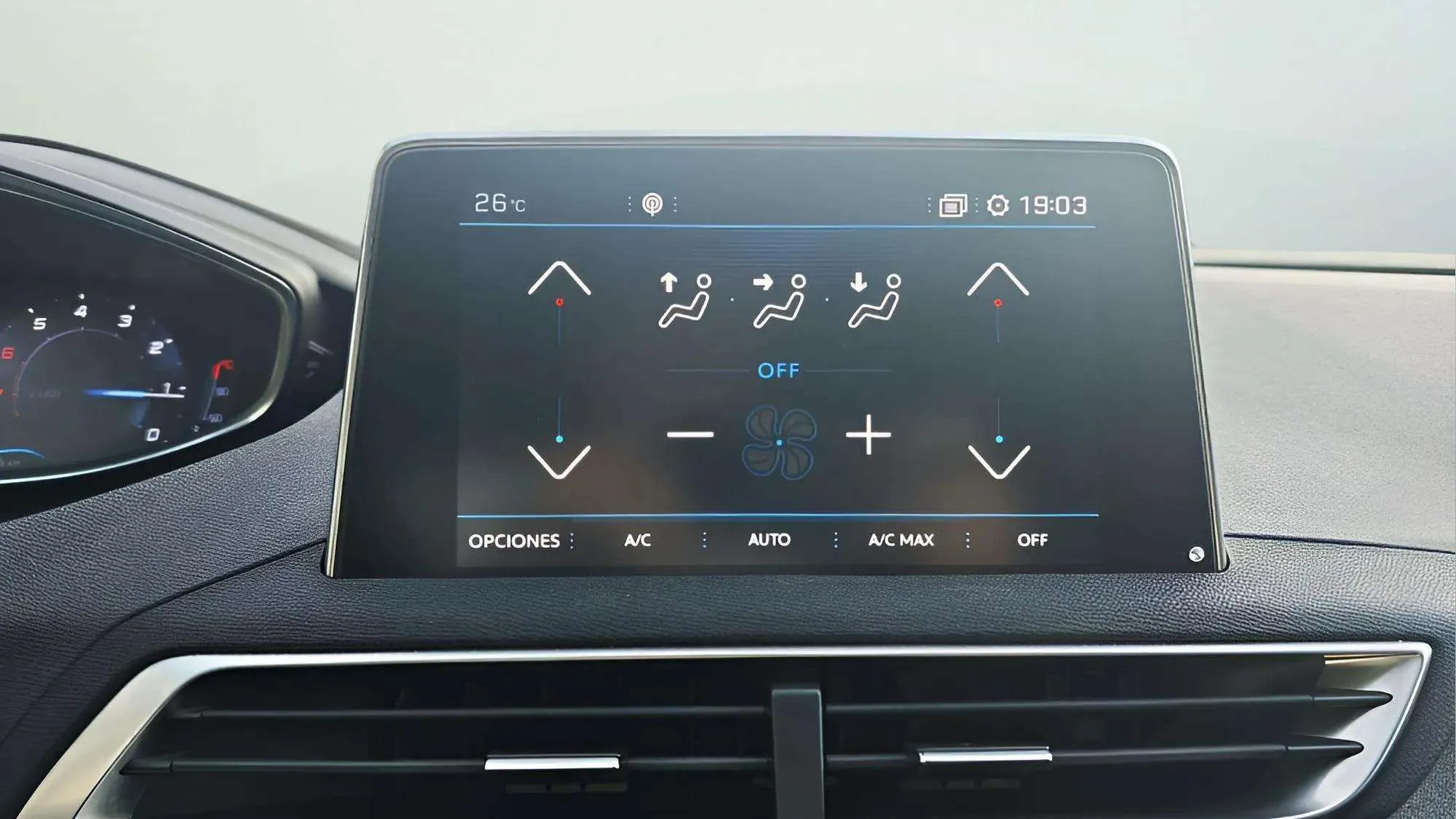 Peugeot 5008 Active 1.2L PureTech - foto 17