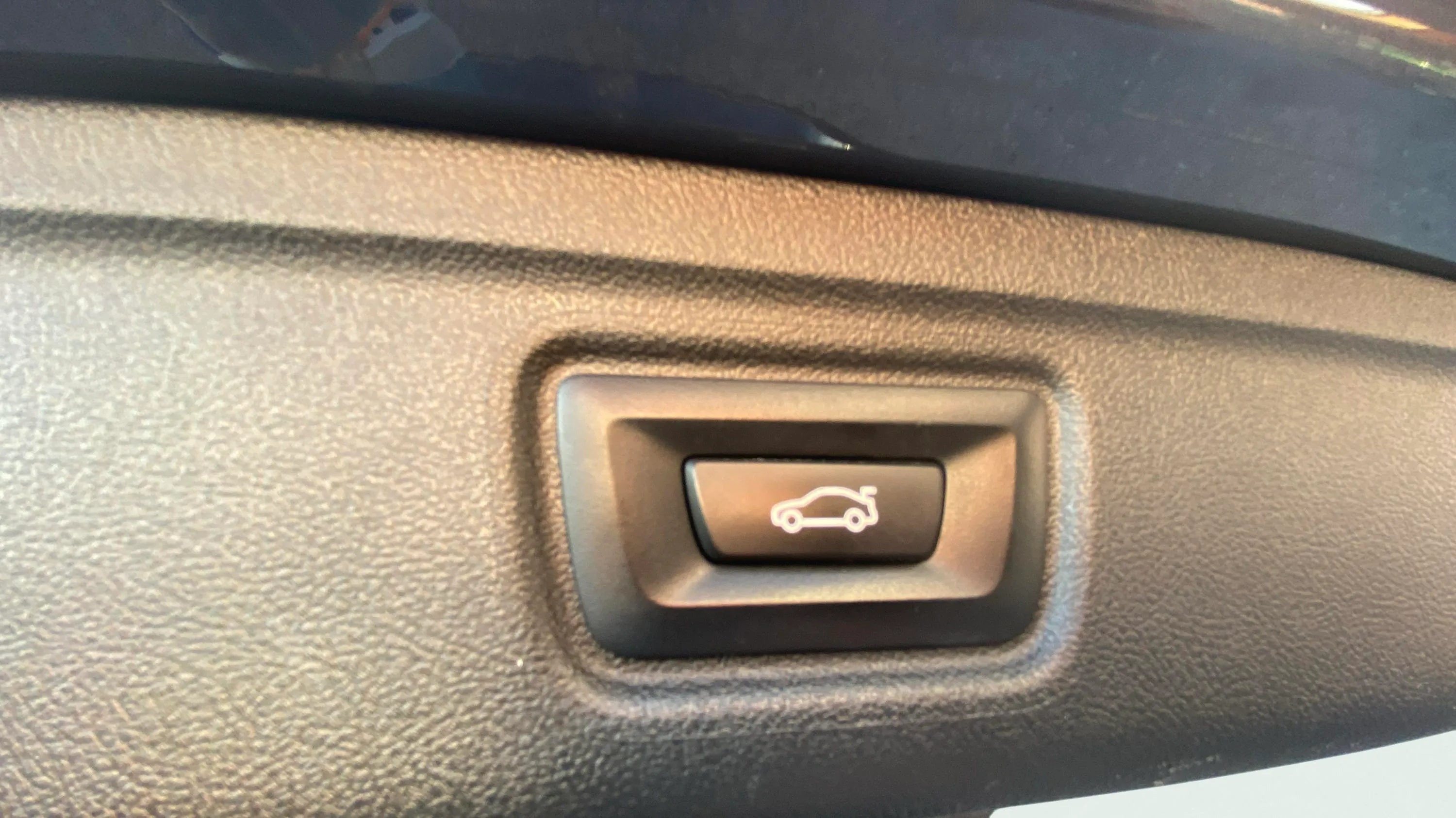 BMW Serie 3 320d xDrive Automática Touring - foto 19