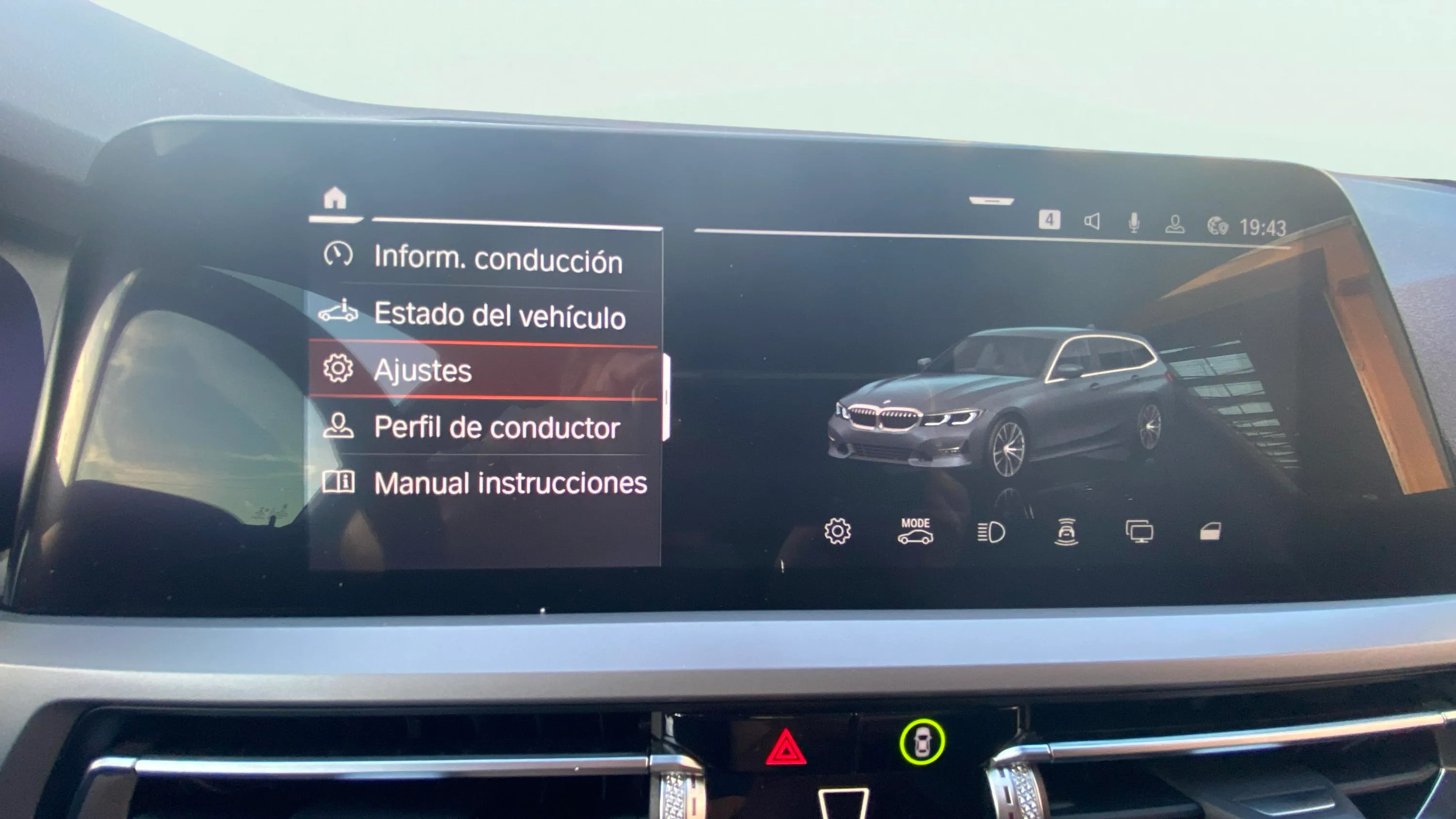 BMW Serie 3 320d xDrive Automática Touring - foto 25