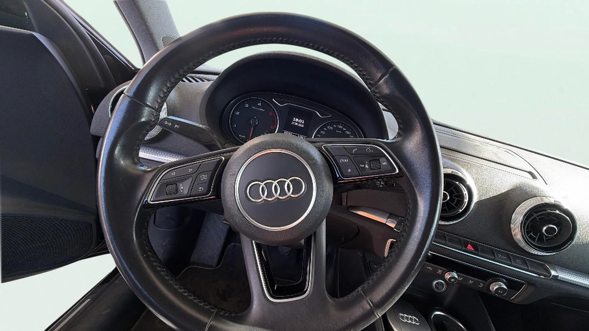 Audi A3 1.6 TDI Sportback - foto 6