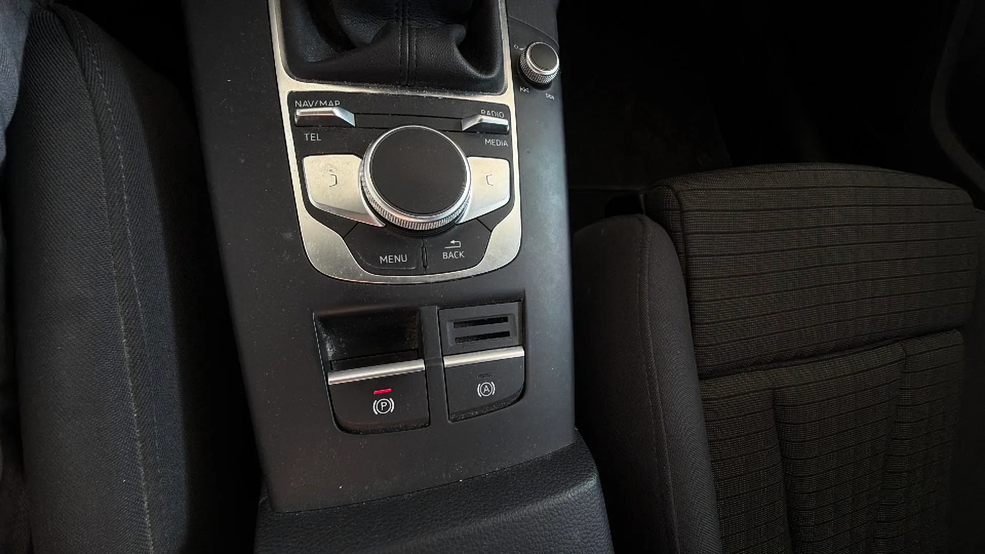 Audi A3 1.6 TDI Sportback - foto 16