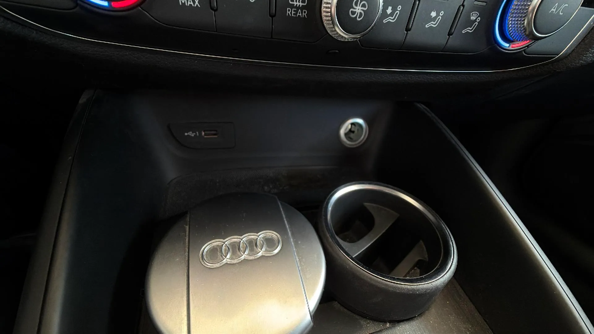 Audi A3 1.6 TDI Sportback - foto 18