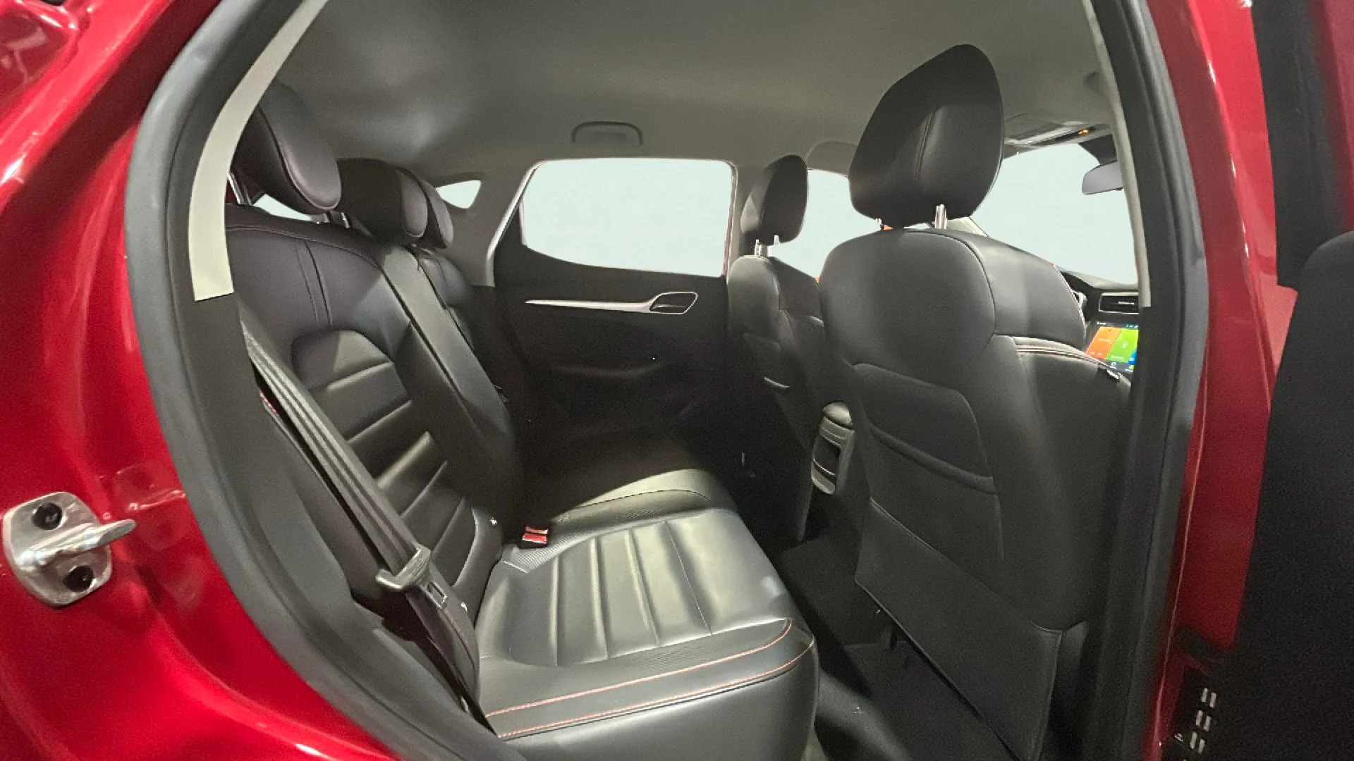 MG ZS 1.5 Luxury - foto 18