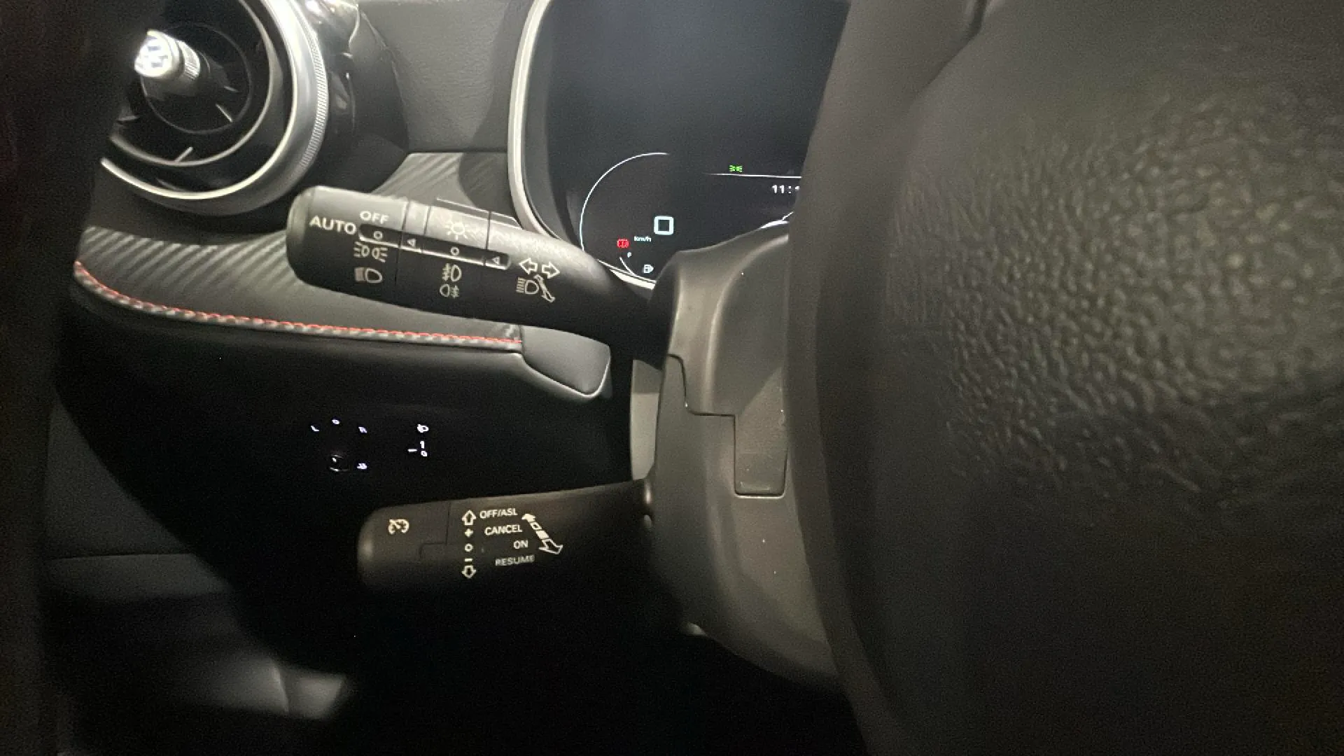 MG ZS 1.5 Luxury - foto 11
